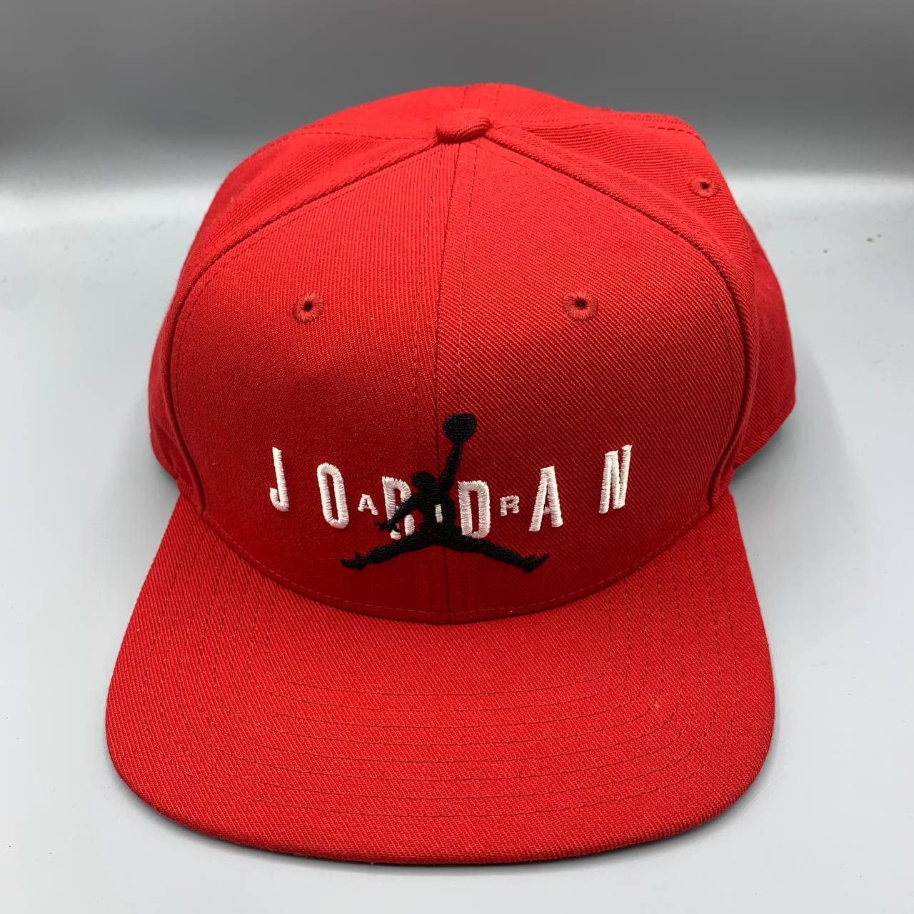 Jordan Brand Air Jordan Hat Men Red Embroidered Logo Snap Back Cap ...