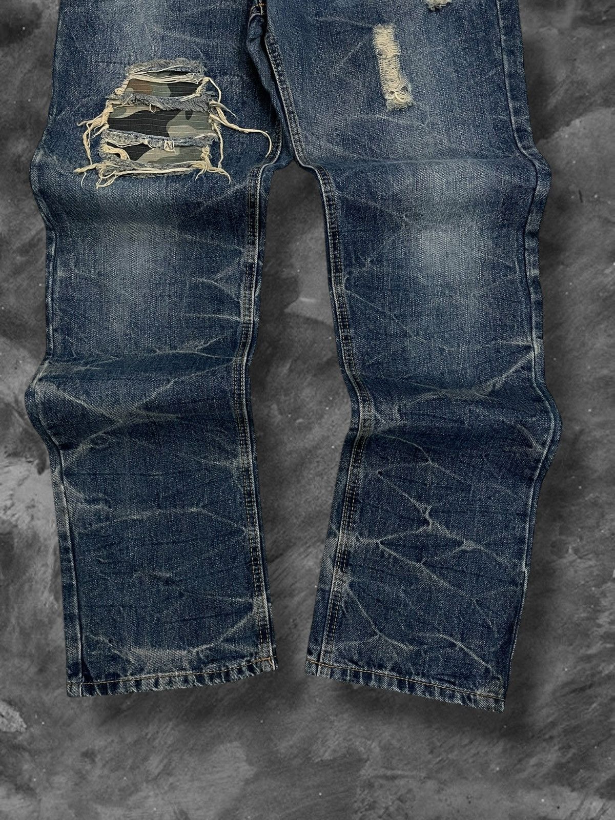 Japanese Brand Vintage 1990s Japan Co&Lu Double Waist War Distressed Denim Size US 30 / EU 46 - 6 Thumbnail