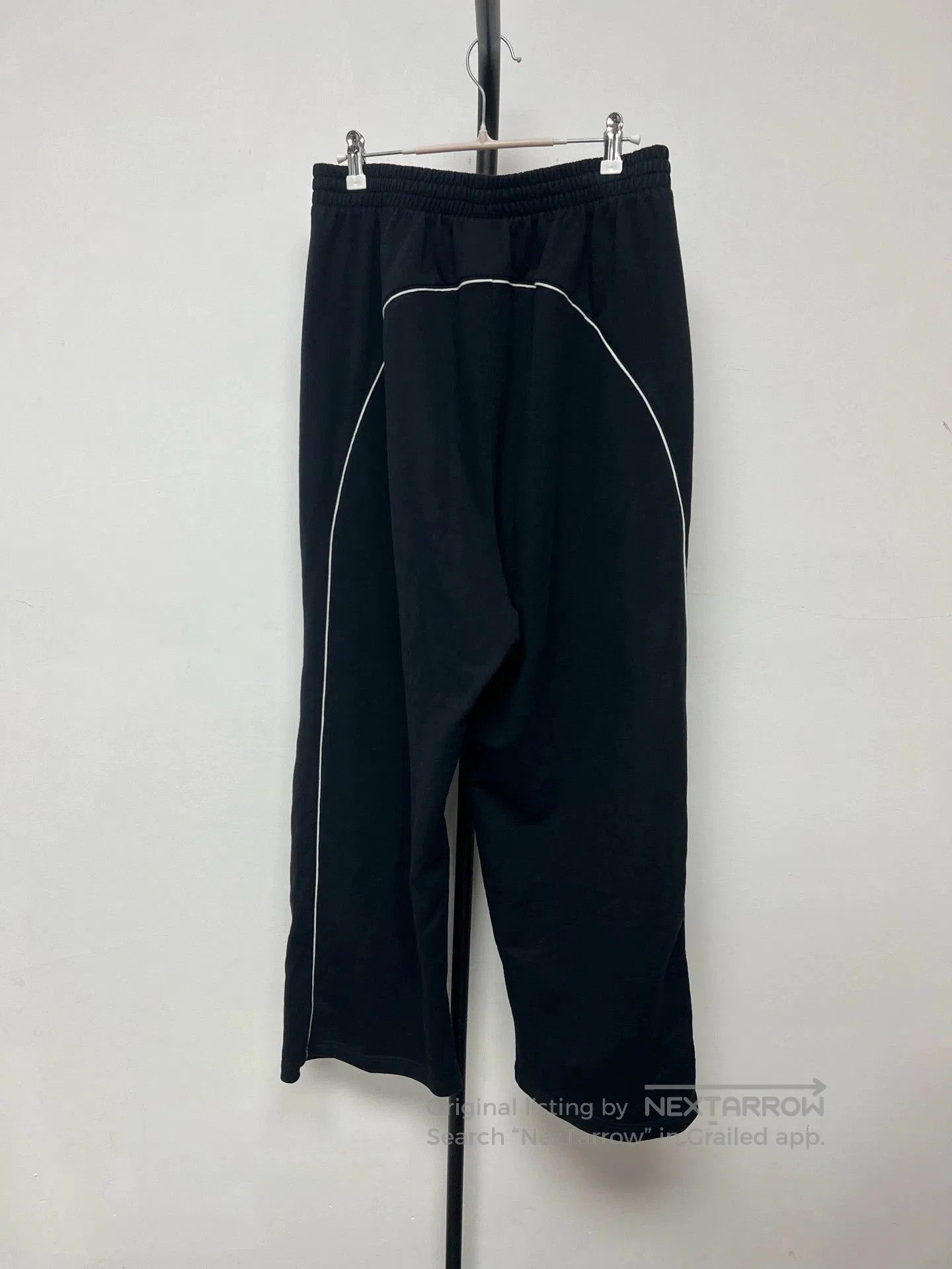 Balenciaga Balenciaga Manchester United Soccer Pants. Size US 26 / EU 42 - 2 Thumbnail