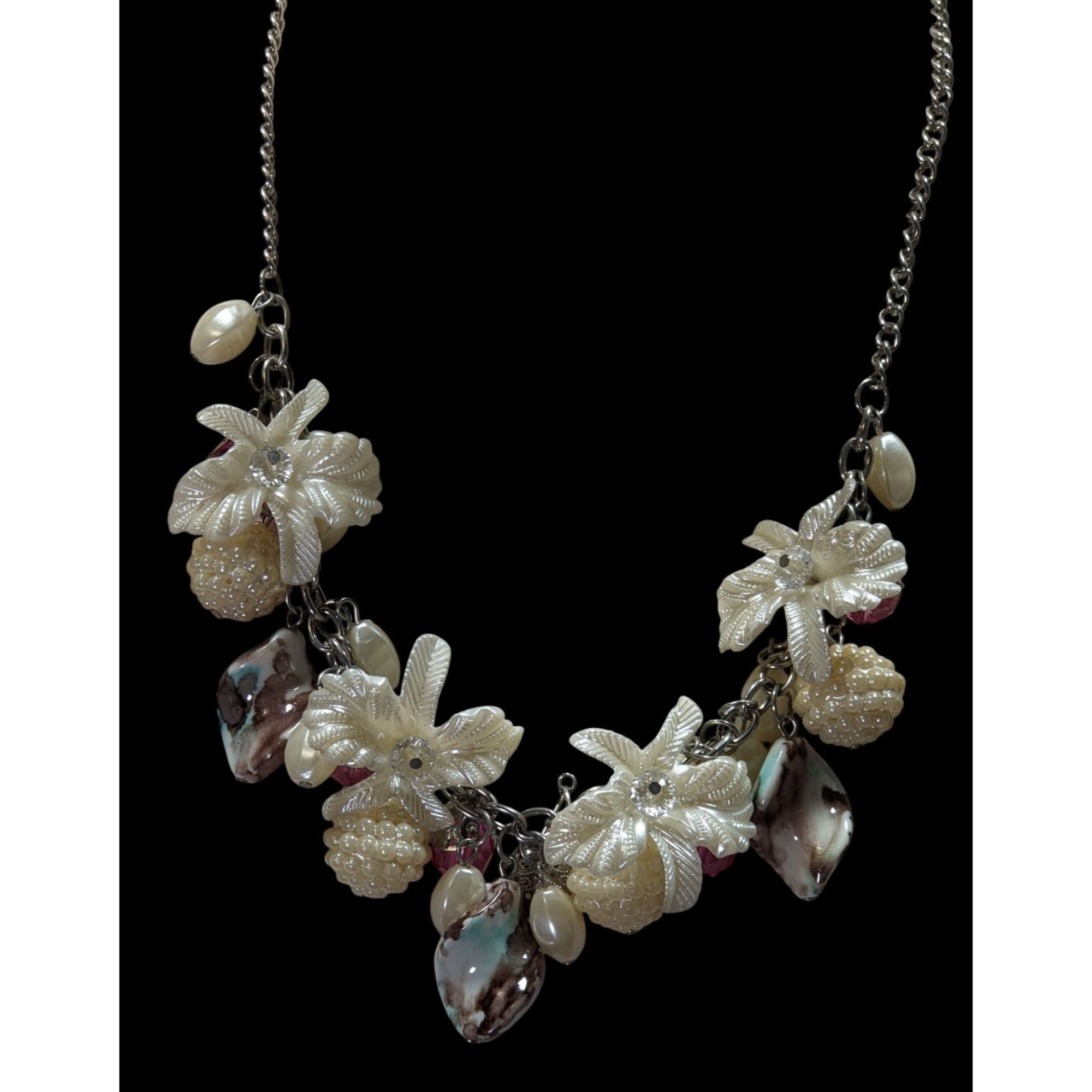 Other Vintage Fairycore Floral Statement Necklace With Mixed Beads Size ONE SIZE - 3 Thumbnail