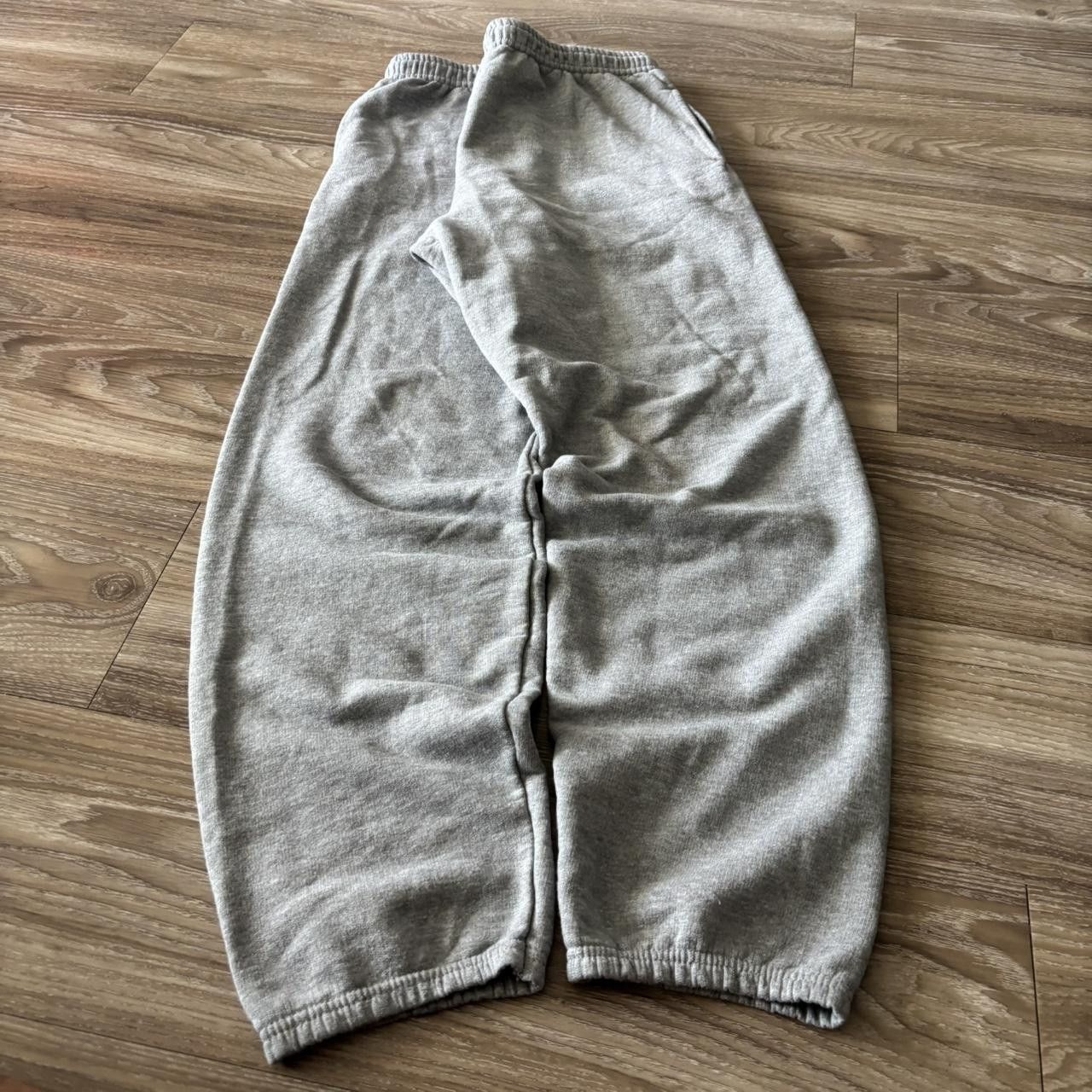 Vintage Crazy Vintage Y2K/2000s Grey Essential Sweatpants! Fits M Size US 32 / EU 48 - 3 Thumbnail