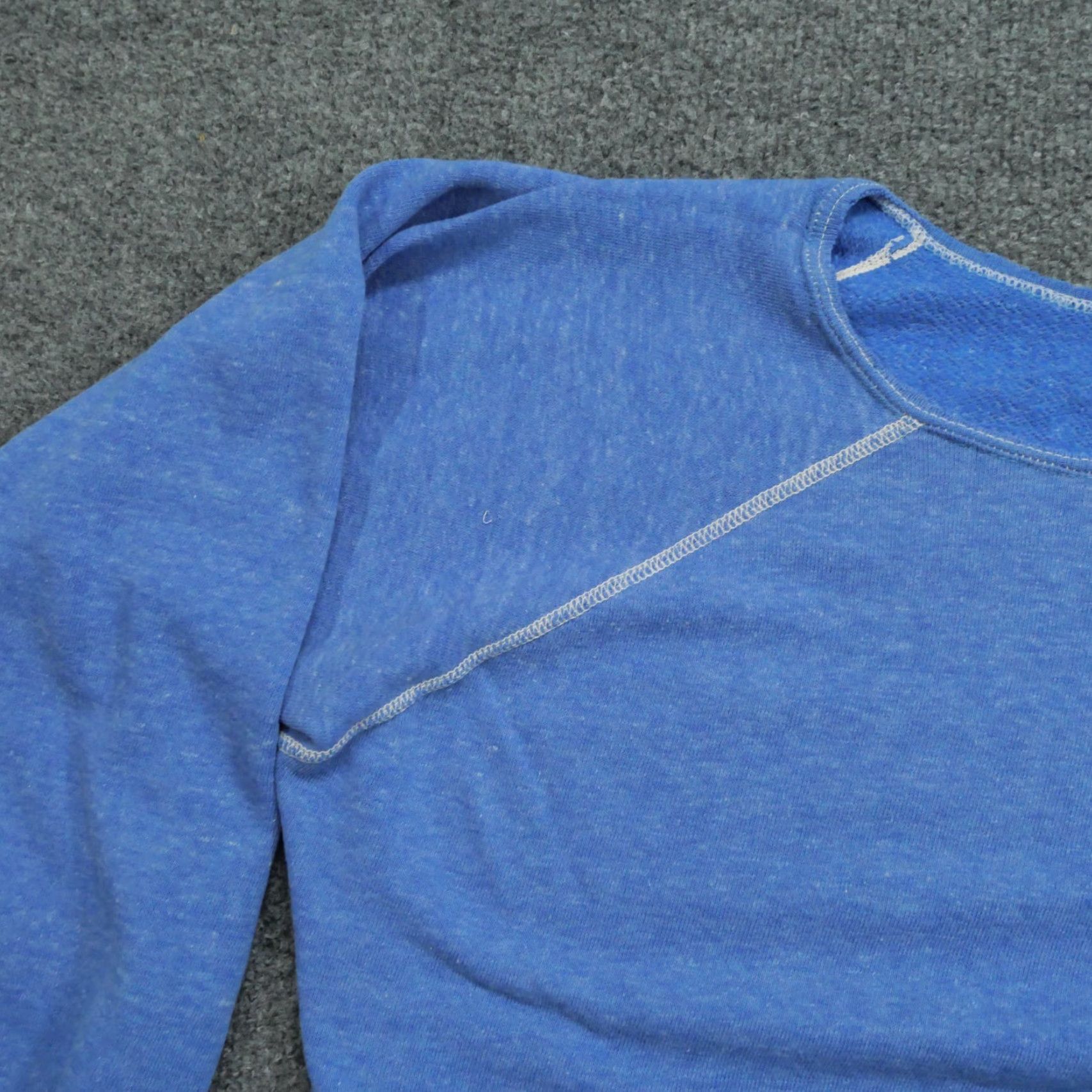 Vintage VINTAGE Sweatshirt Womens M Blue Raglan 60s 90s Pullover Crew Neck Cotton Blend Fleece Size M / US 6-8 / IT 42-44 - 2 Thumbnail
