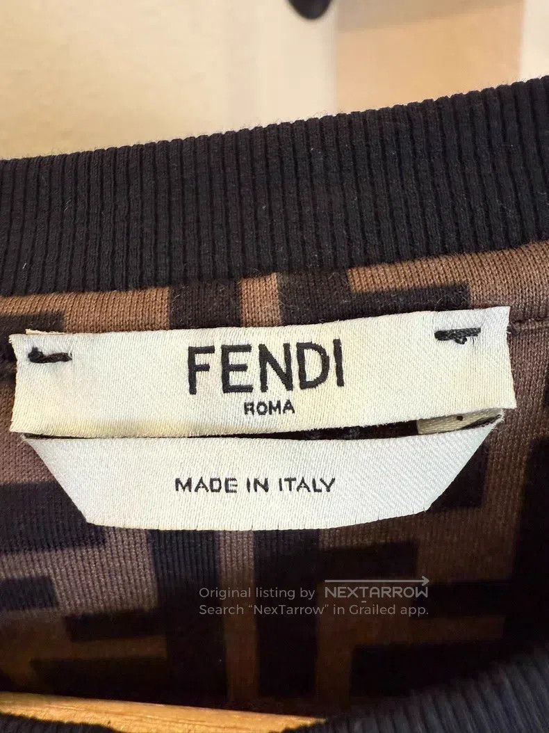 Fendi Fendi Short Sleeve T-Shirt, Classic FF Pattern Size M / US 6-8 / IT 42-44 - 3 Thumbnail