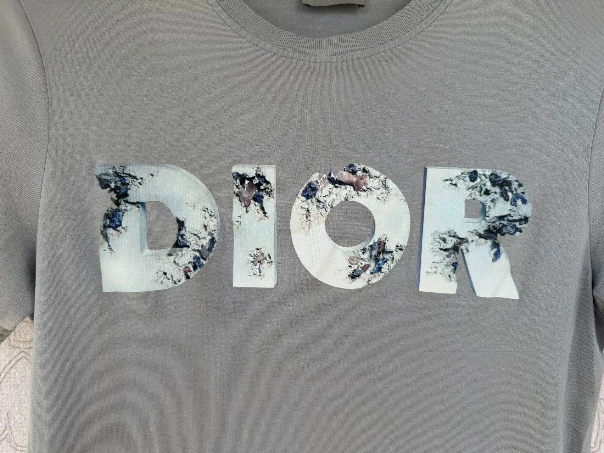 Dior dior x daniel arsham short sleeve t. Size US XS / EU 42 / 0 - 3 Thumbnail
