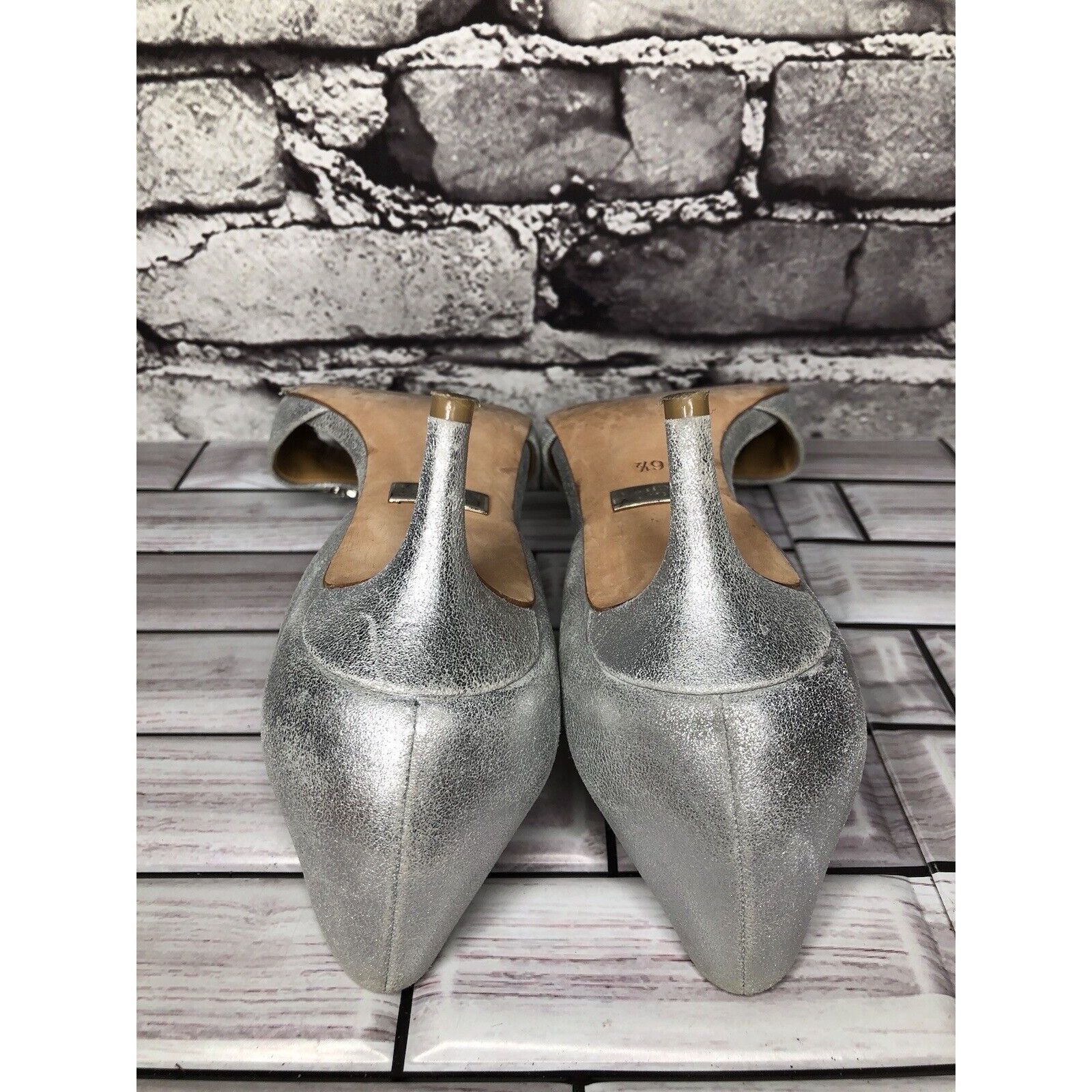 Badgley Mischka Badgley Mischka Metallic Silver Leather Rhinestone Heels Wom Size US 6.5 / IT 36.5 - 15 Thumbnail