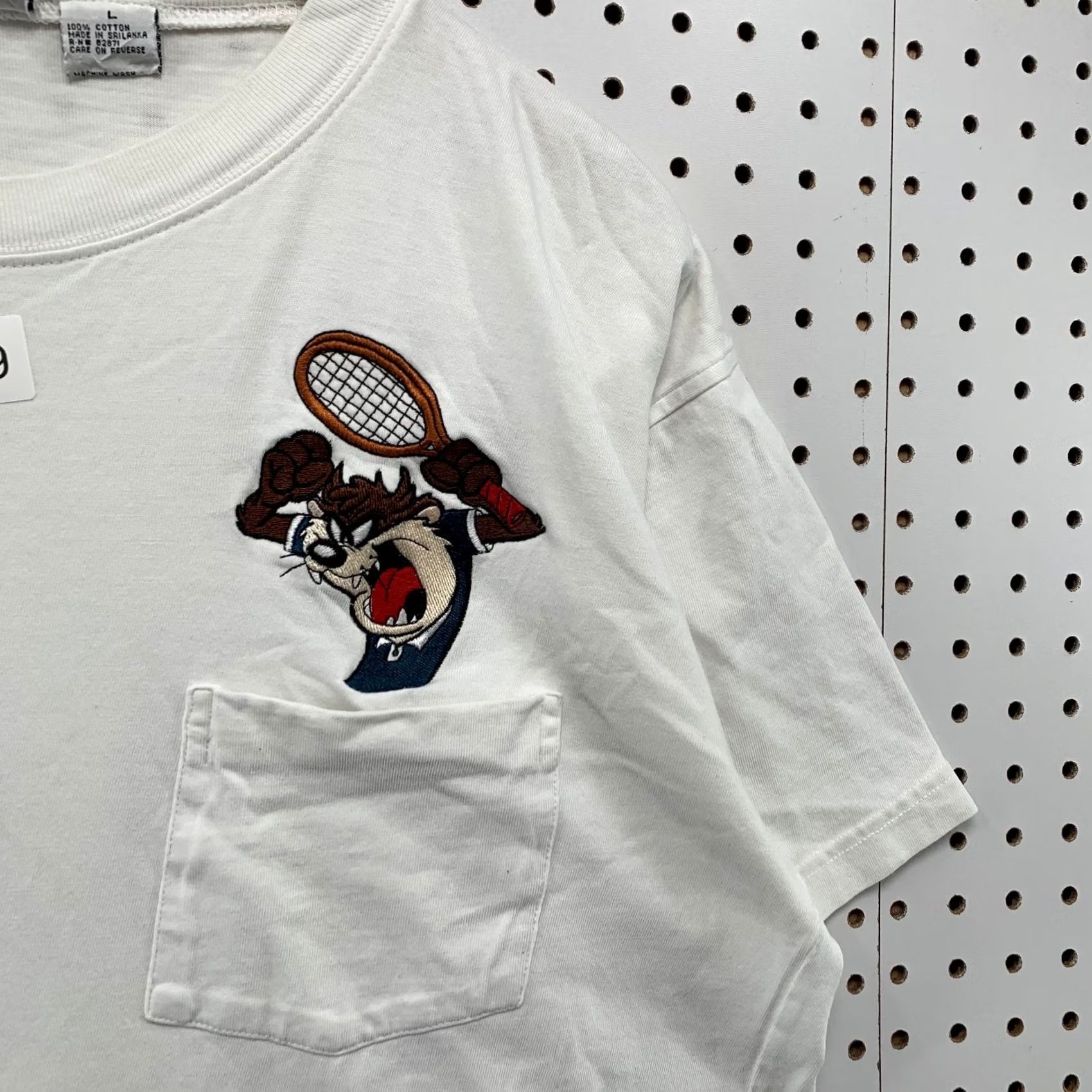 Vintage VINTAGE Bugs Bunny Shirt Mens Large White Pocket Embroidered Tennis Size US L / EU 52-54 / 3 - 6 Thumbnail