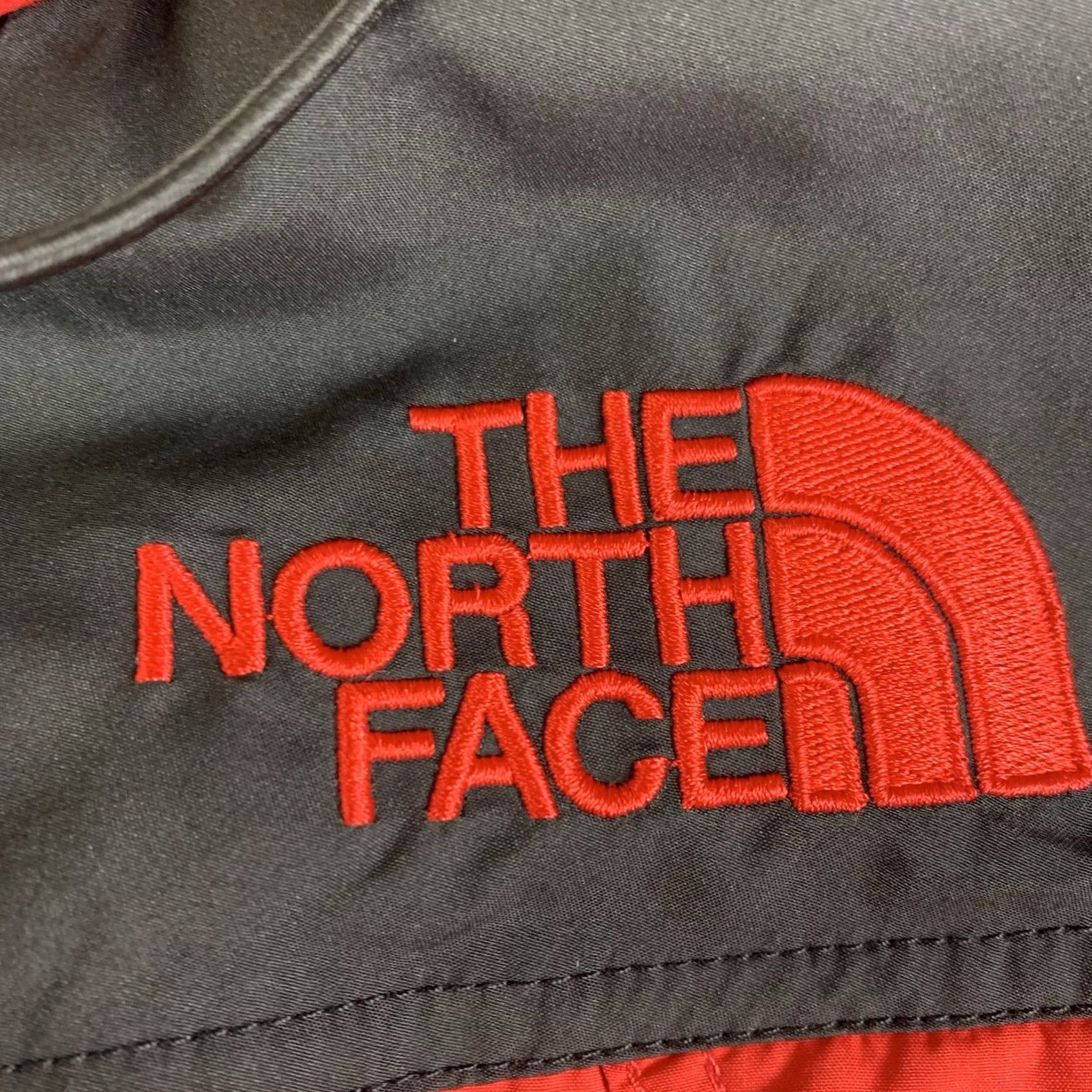 The North Face VINTAGE The North Face Kichatna Gore Tex Jacket Mens Medium Red 90s Rain Coat Water Resistant Mens Size US M / EU 48-50 / 2 - 3 Thumbnail