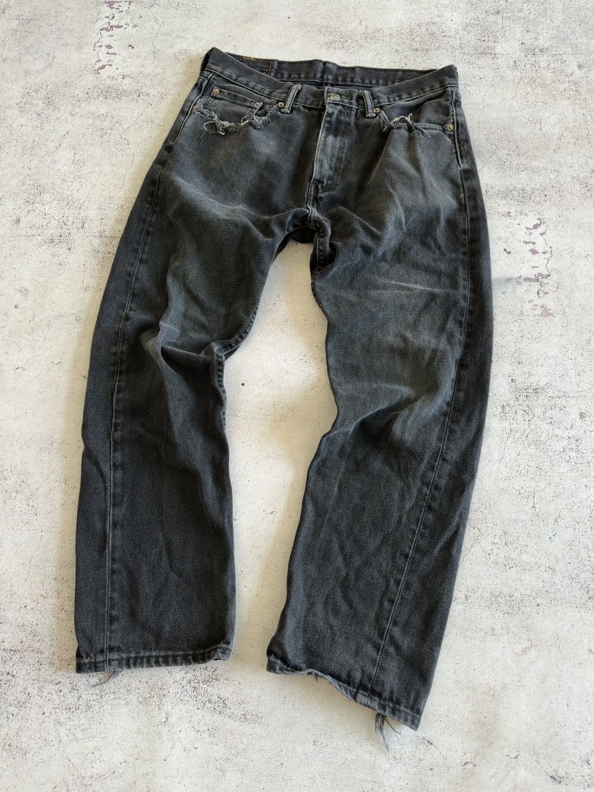 Levi's Vintage Levis 505 Gray Distressed Trash Denim Jeans 33/30 Size US 33 - 2 Thumbnail