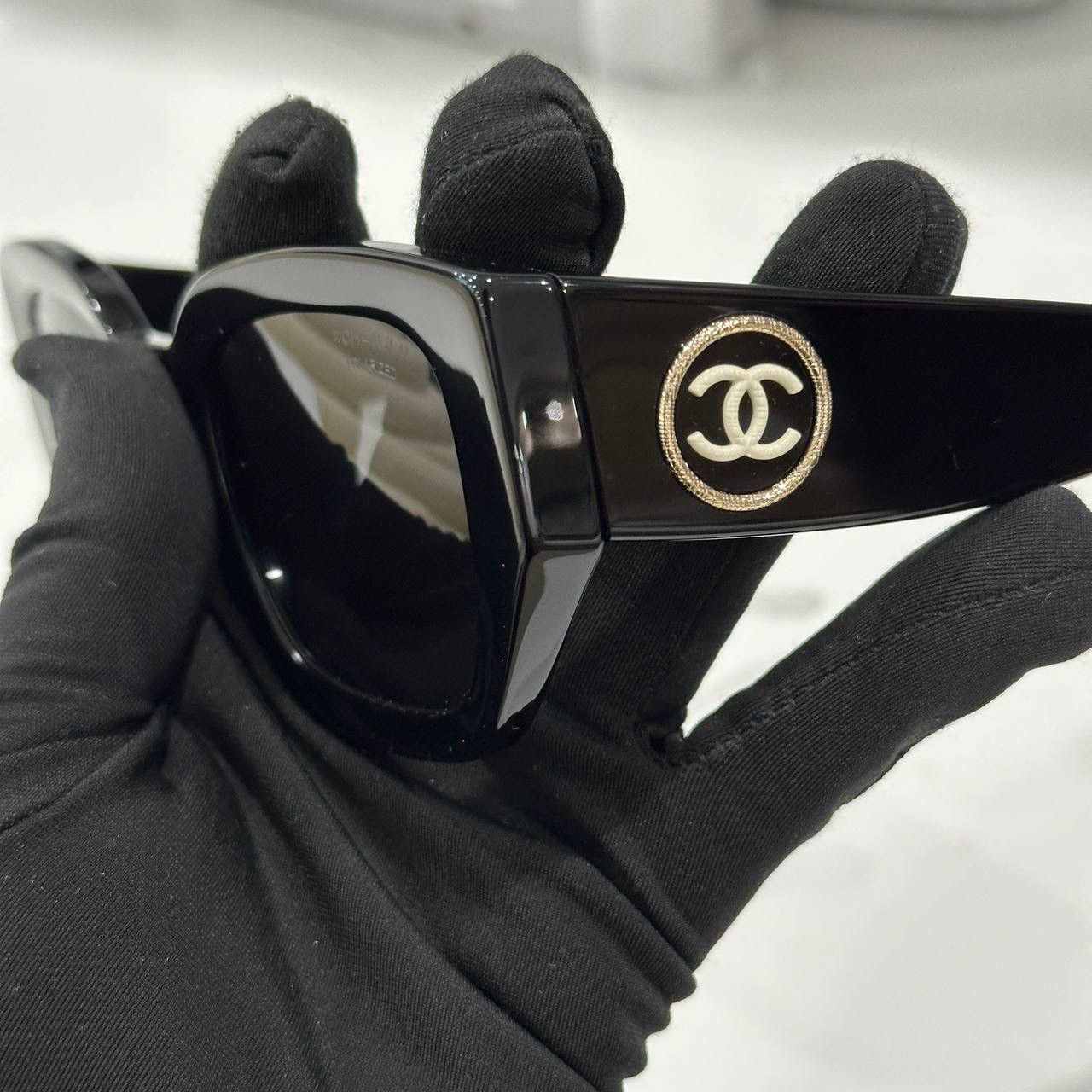 Chanel CHANEL 0CH5506 C622S8 SUNGLASSES Size ONE SIZE - 3 Thumbnail