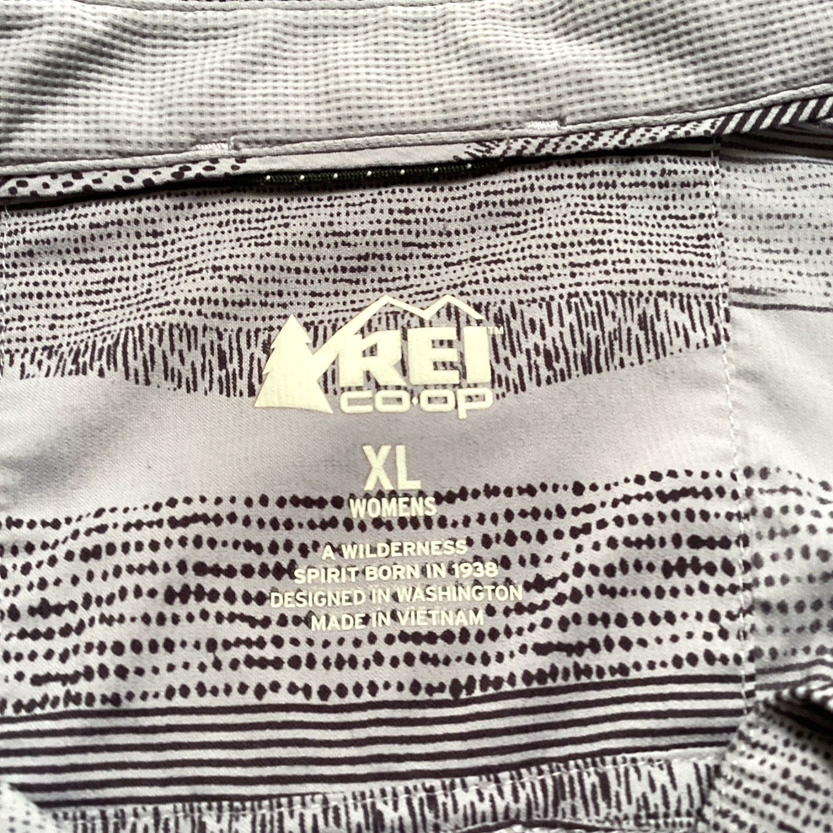 Vintage VINTAGE REI Shirt Women XL Gray Purple Button Down Roll Tab Outdoor Nylon Hiking Vented Size XL / US 12-14 / IT 48-50 - 3 Thumbnail
