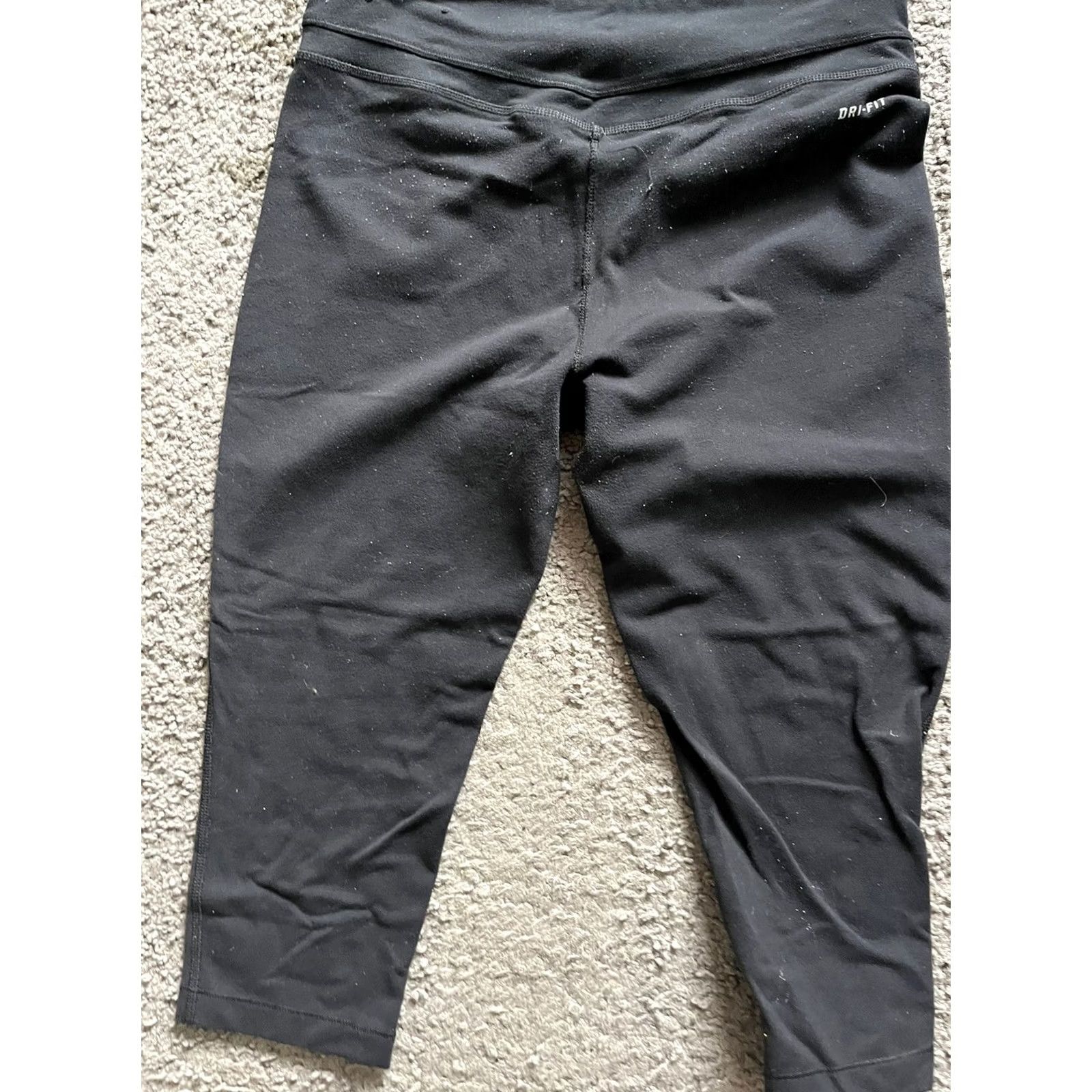 Nike Nike Dri-Fit Be Fast Capri Tights Womens Black L Athletic Pants Capri Be Fast 669741-010 Nike Dri-FIT Women's Pants Black L Size 36" / US 14 / IT 50 - 4 Thumbnail