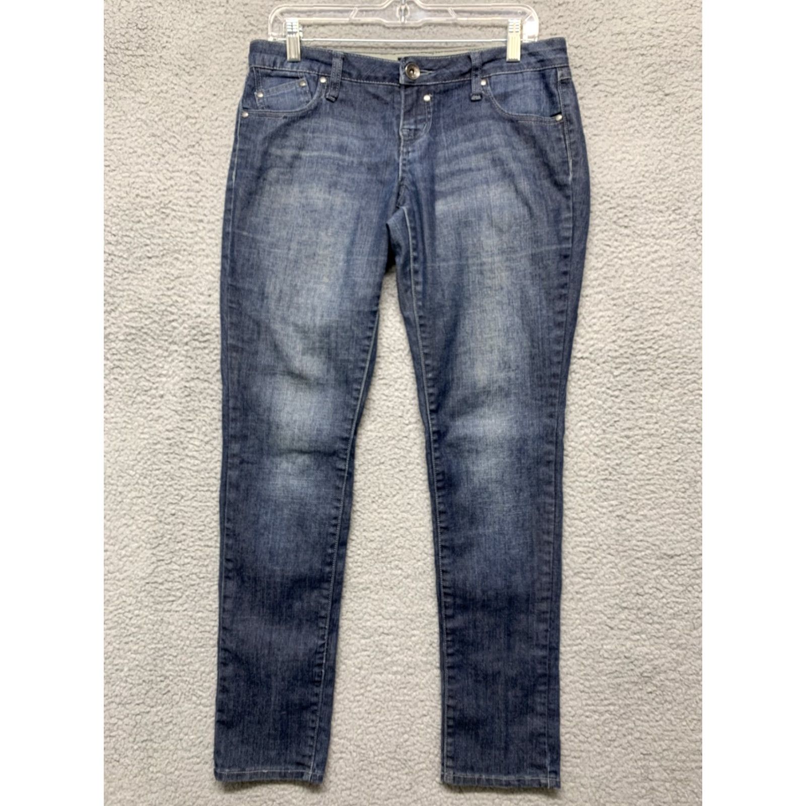 Vintage ZD Blue Jeans Womens Size 9 Low Rise 33W x 31.5L Dark Wash Rivets Embellished 5-Pocket Design Womens Jeans Slim Regular Size 30" / US 8 / IT 44 - 2 Thumbnail