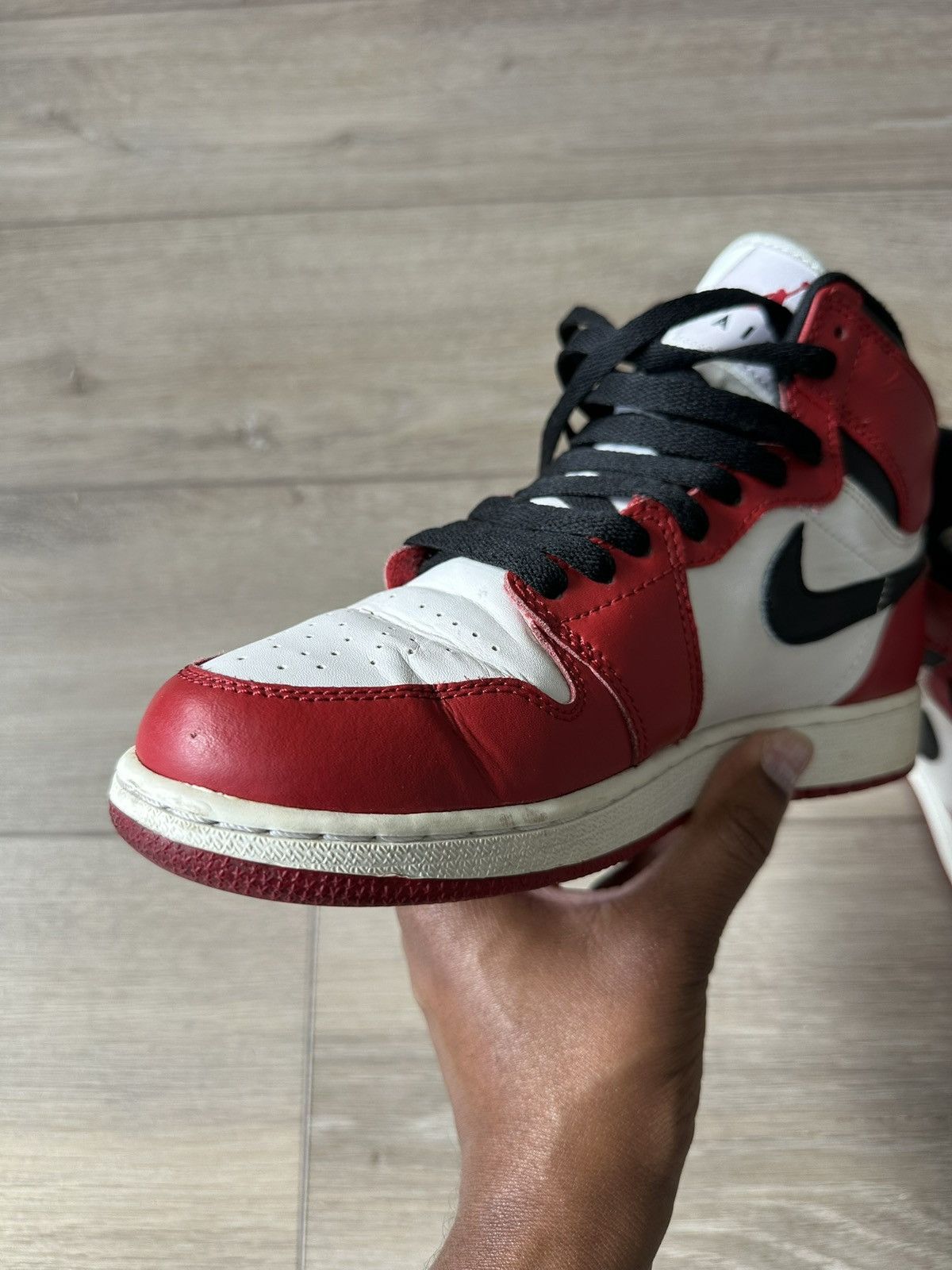 Jordan Brand Jordan 1 Retro High Chicago 2013 Sz 6 Size US 6 / EU 39 - 16 Thumbnail