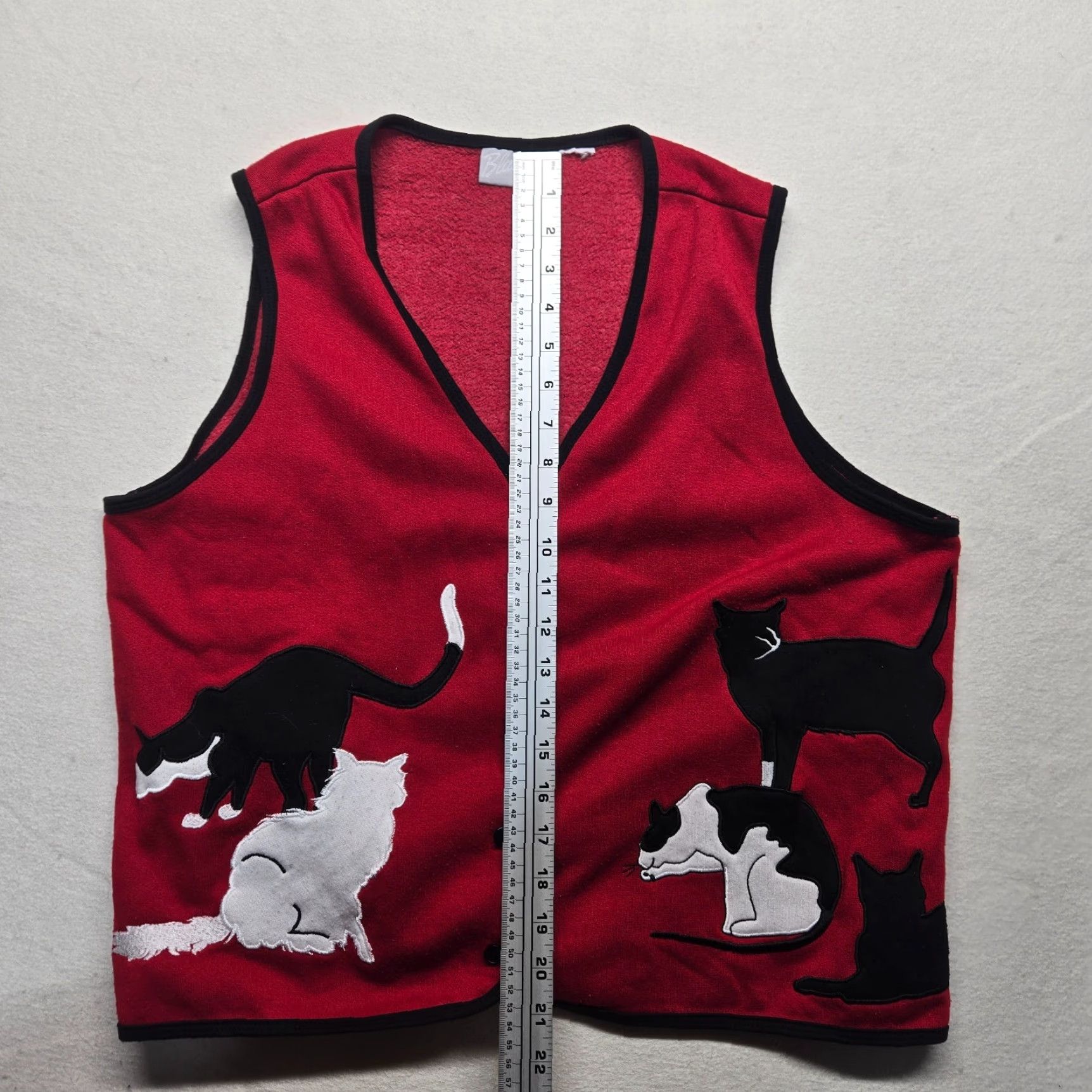 Blair Blair Boutique Red W/ Black White Cats Kittens Lady Sweater Vest Size L Large Size L / US 10 / IT 46 - 5 Thumbnail