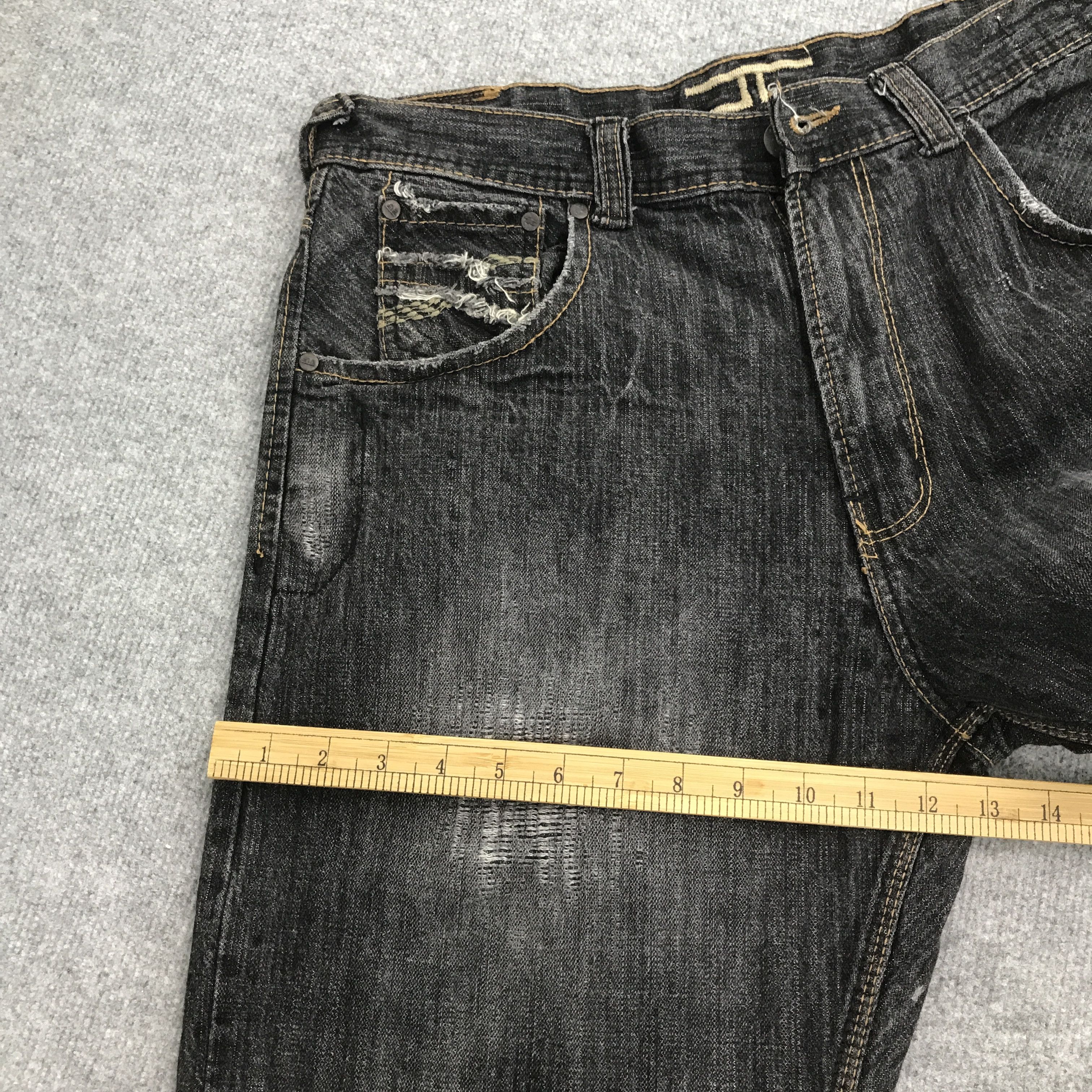Japanese Brand Rare Japan black denim distressed jeans style Size US 36 / EU 52 - 10 Thumbnail