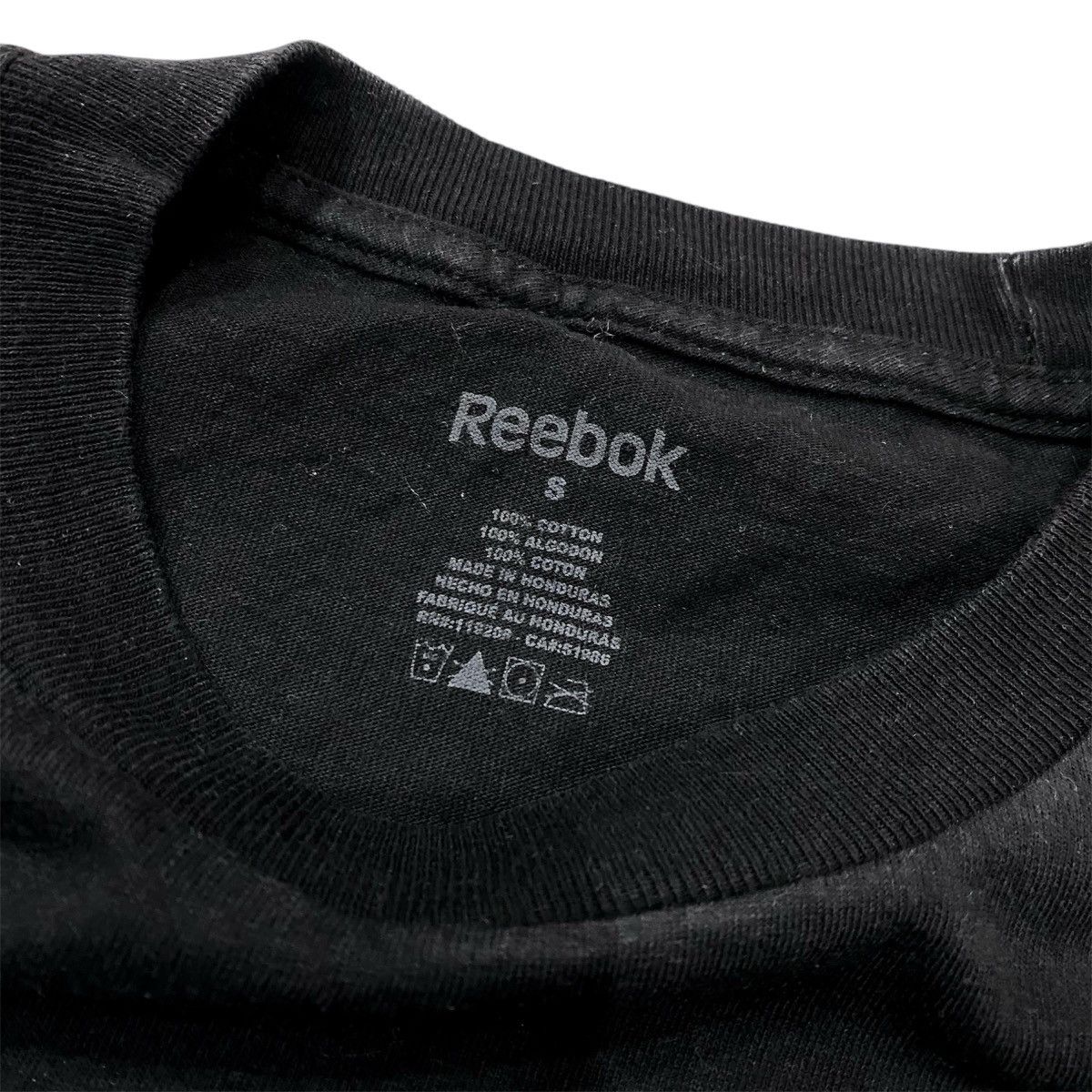 Reebok Reebok Center Logo Tshirt Size US S / EU 44-46 / 1 - 4 Thumbnail