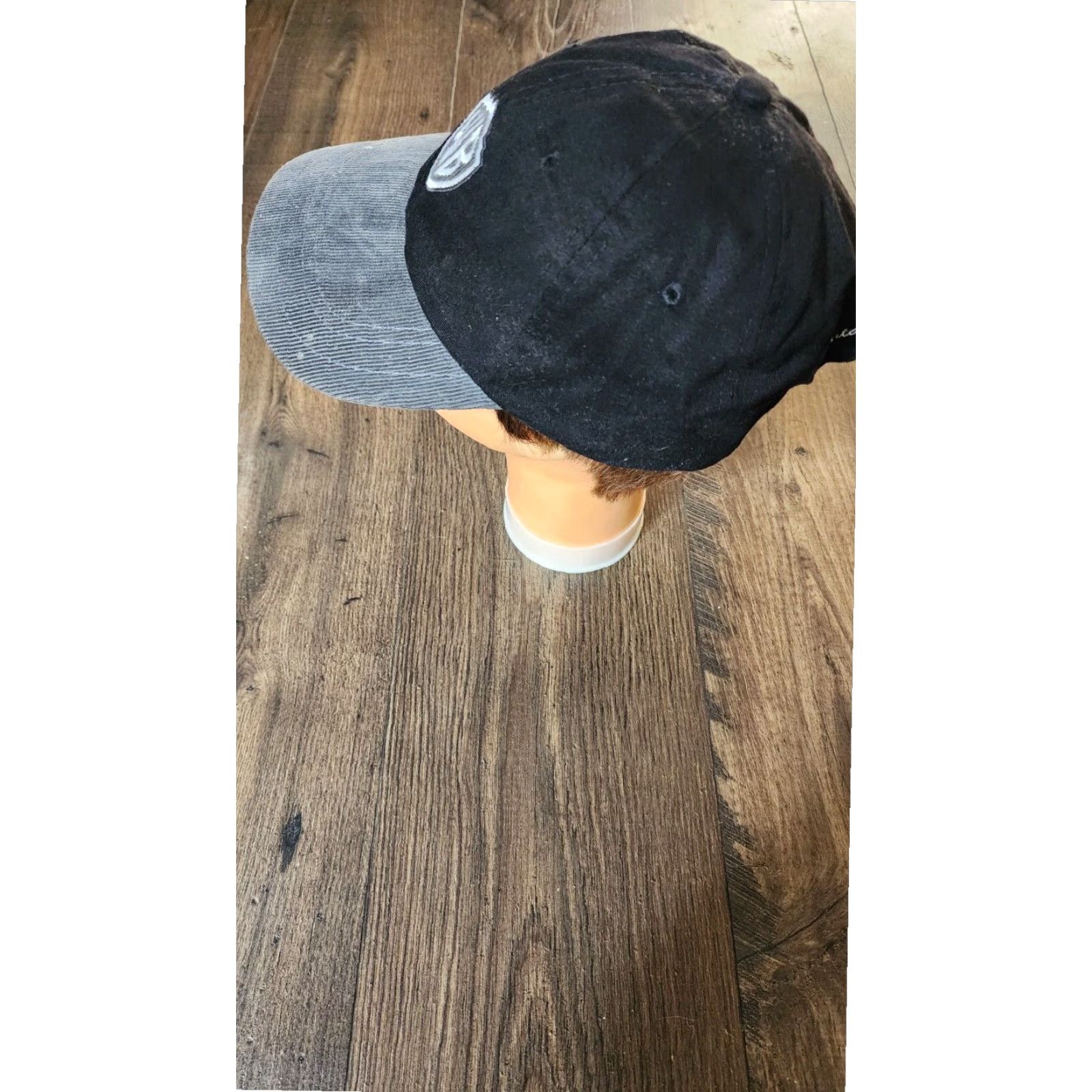 Vintage VINTAGE Warner Bros Studios Corduroy Adjustable Baseball Cap Hat Black 1990s Mens Size ONE SIZE - 2 Thumbnail