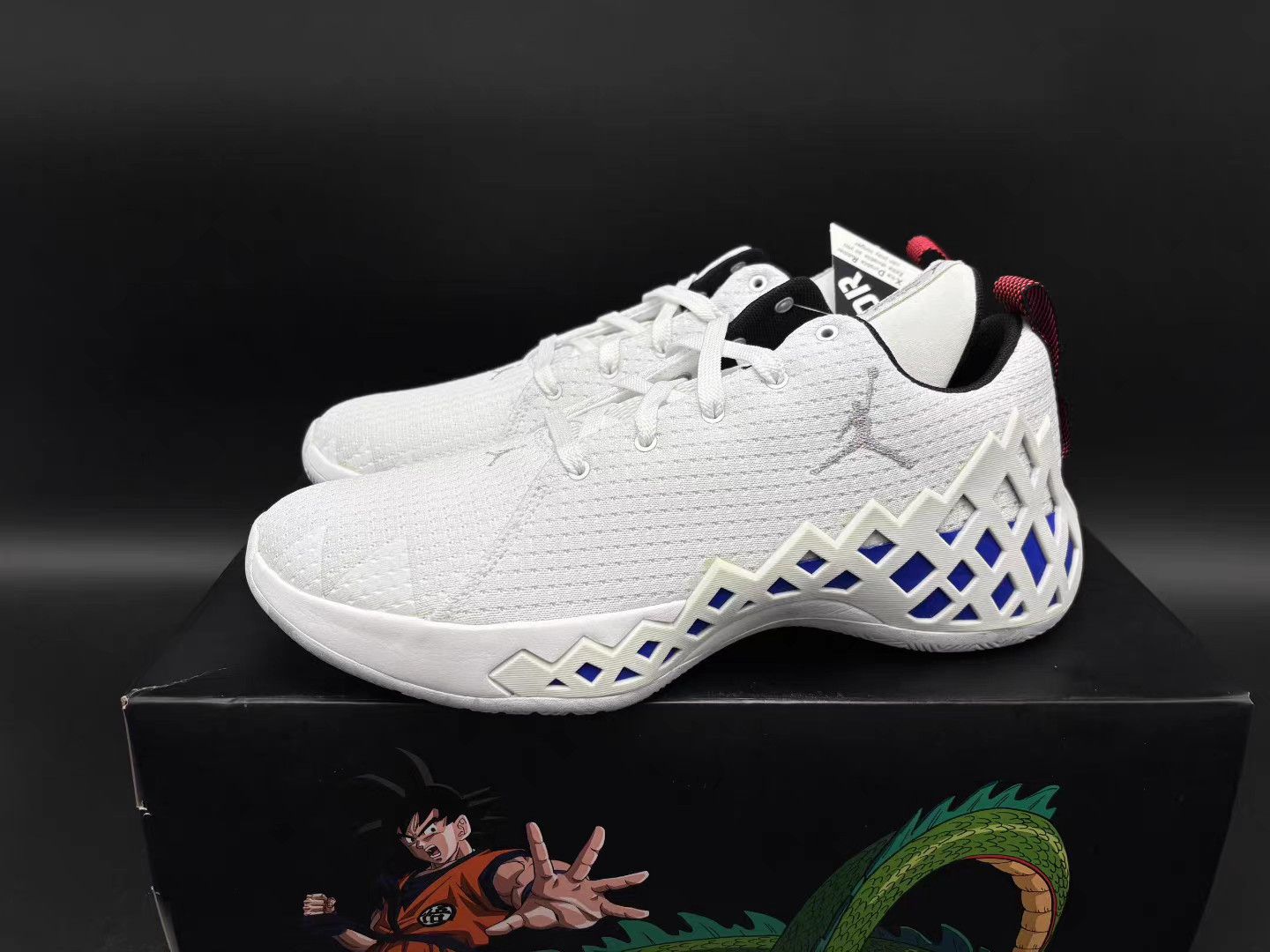 Jordan Brand Jordan Jumpman Low Basketball Shoes K15 Size US 11 / EU 44 - 1 Thumbnail