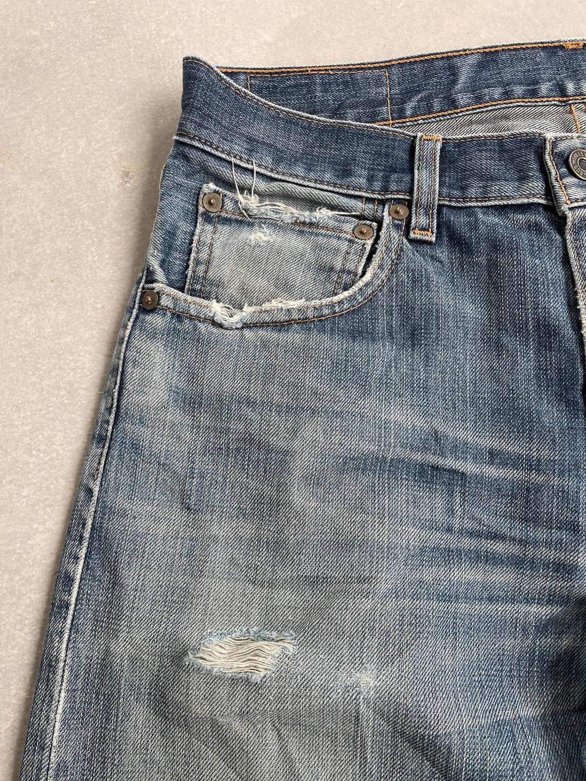 Levi's × Vintage Y2K LEVIS 505 MADE IN JAPAN WELL WORN Size US 31 - 3 Thumbnail