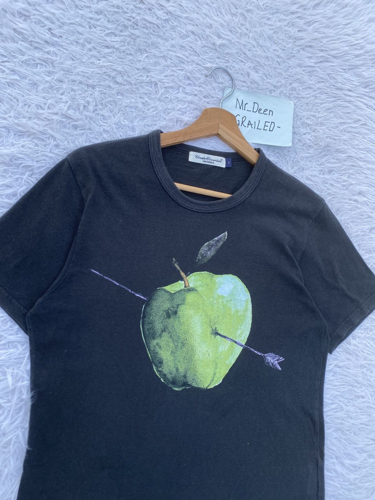 Undercover Rare Vintage Undercover Target Green Apple Tshirt Size US S / EU 44-46 / 1 - 7 Thumbnail