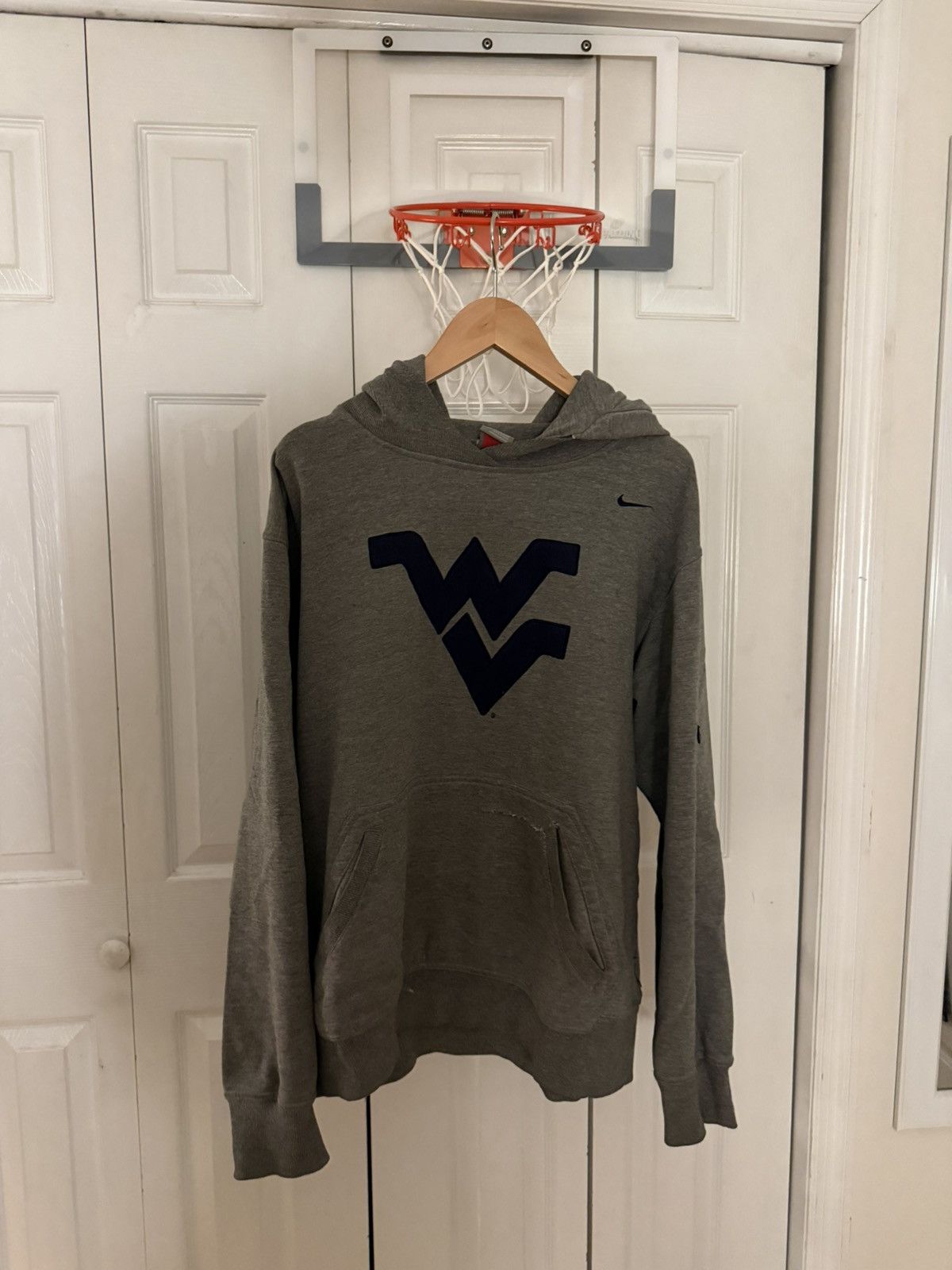 Nike Y2K Nike West Virginia Hoodie Size US S / EU 44-46 / 1 - 1 Thumbnail