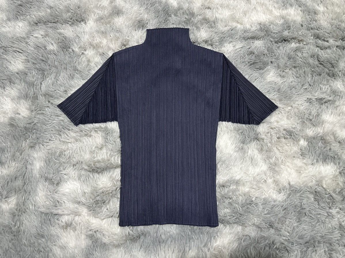 Pleats Please Issey Miyake 🔥Pleats Please Issey Miyake High Neck Top Navy Size US M / EU 48-50 / 2 - 1 Thumbnail