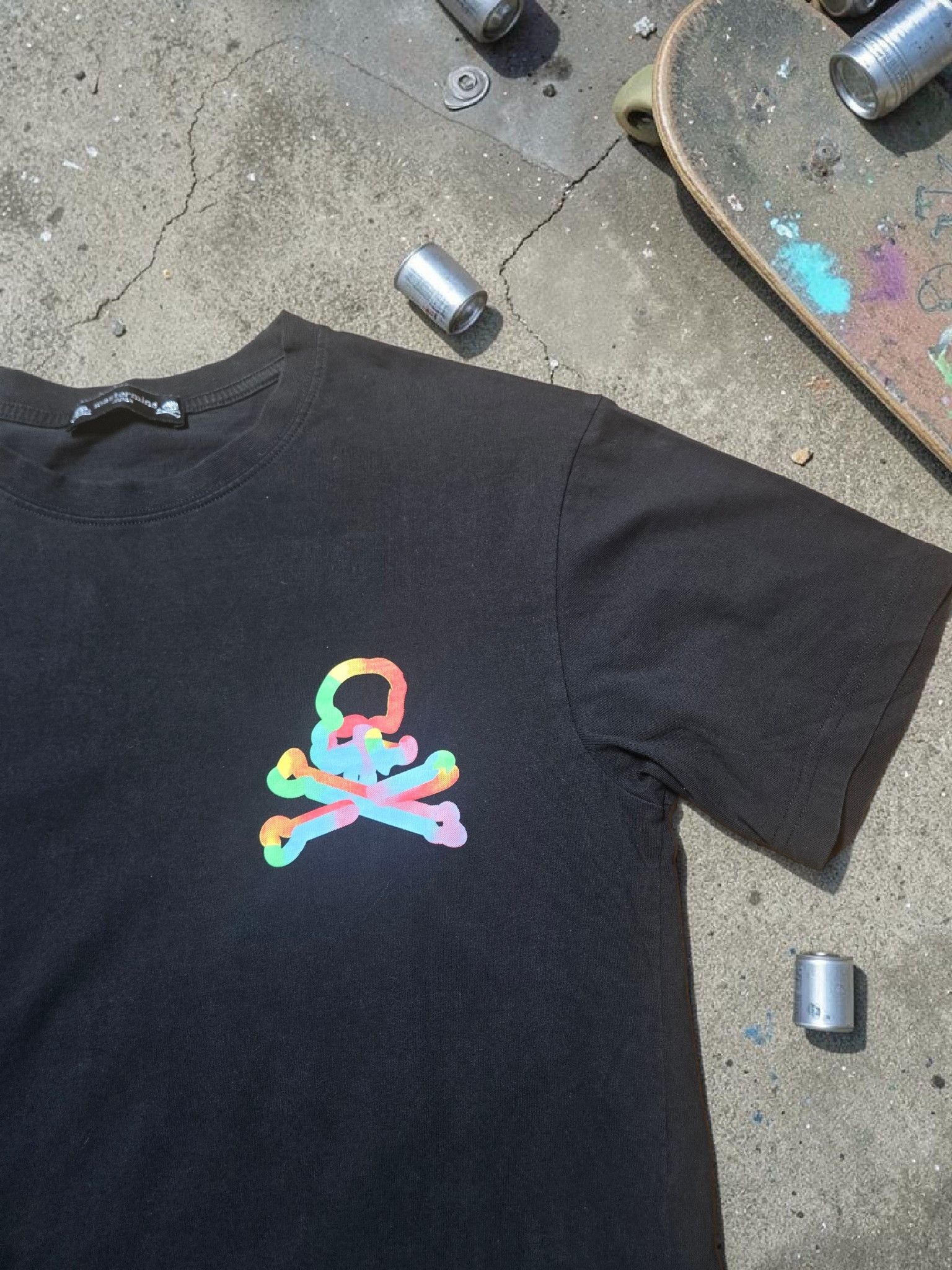 Mastermind Japan Mastermind Japan Rainbow Skull T-Shirt Black Made in Italy Size US L / EU 52-54 / 3 - 6 Thumbnail