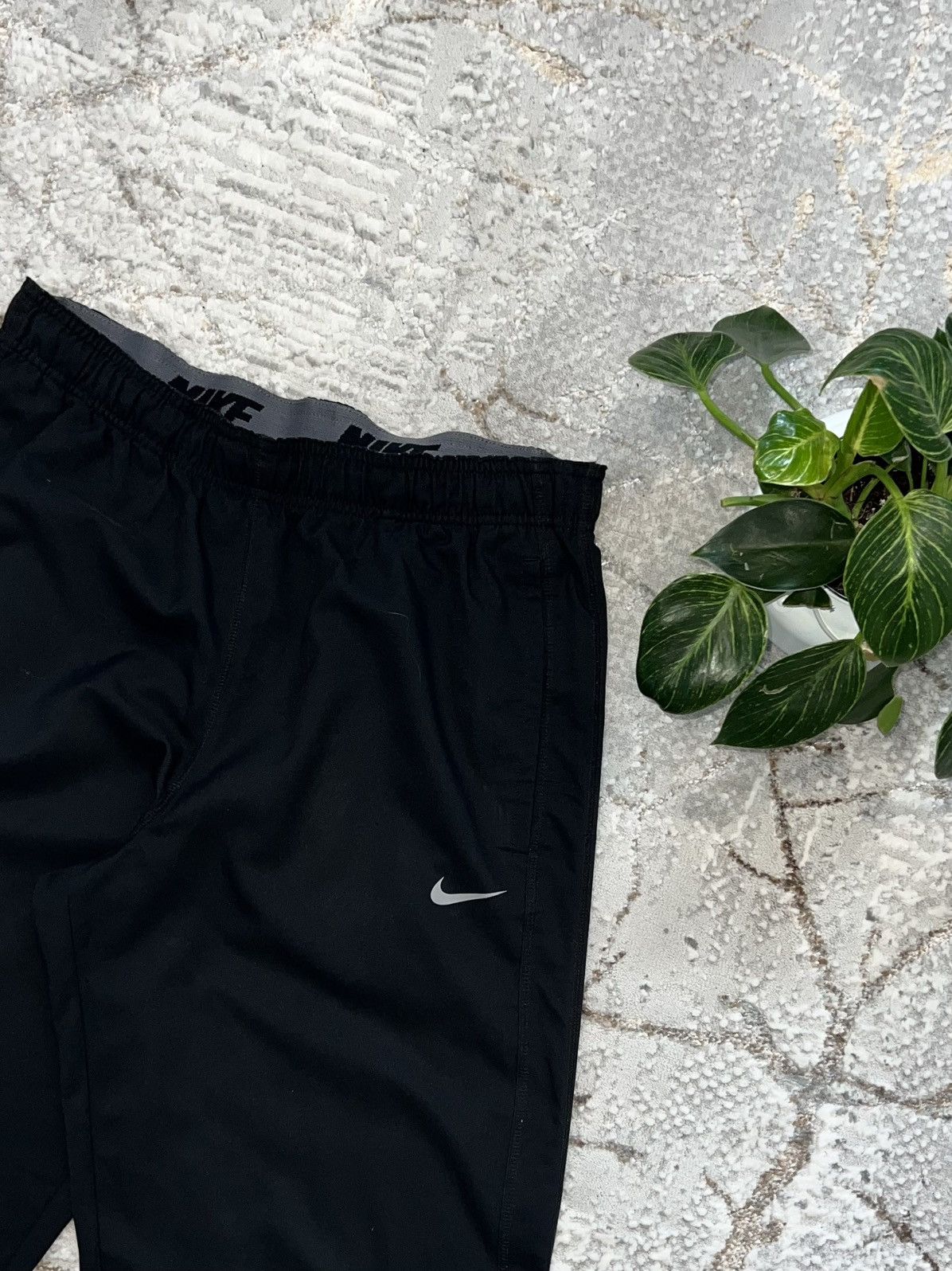 Nike × Vintage NIKE 00S VINTAGE 🦍 NYLON SWEATPANTS Y2K JOGGERS Size US 34 / EU 50 - 2 Thumbnail