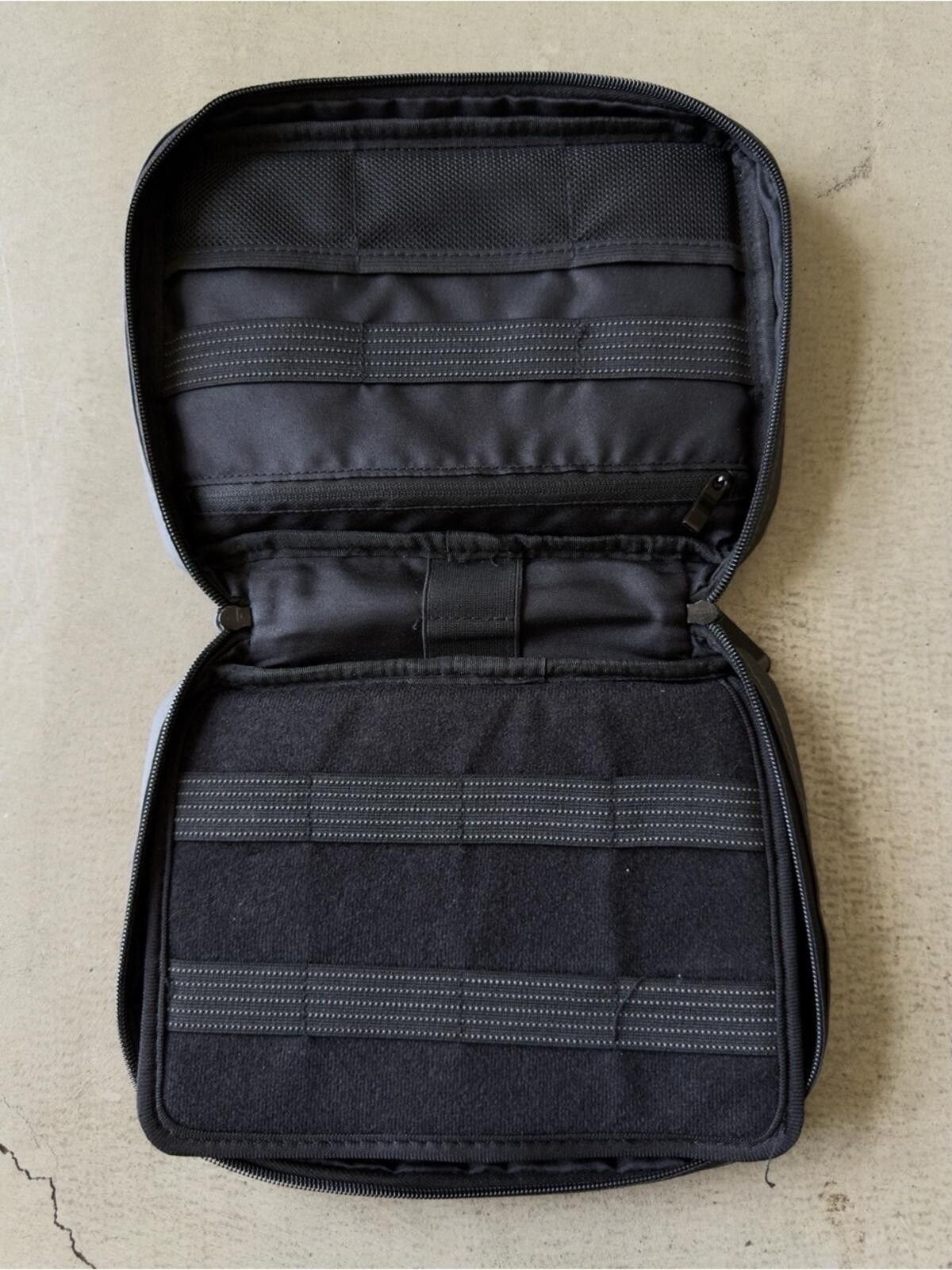 Other DDgro / Tech Organizer Case / Gray Electronics Pouch Size ONE SIZE - 5 Thumbnail