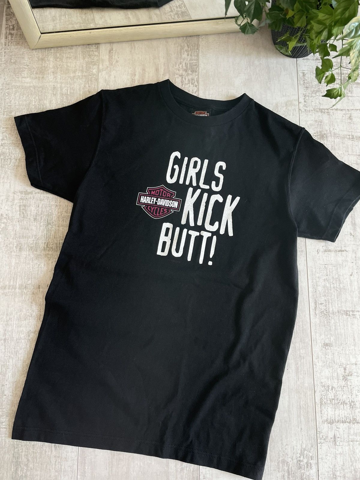 Harley Davidson × Vintage 2001 Harley Davidson T-Shirt Girls Kick Butt! Motorcycle VTG Size US S / EU 44-46 / 1 - 2 Thumbnail