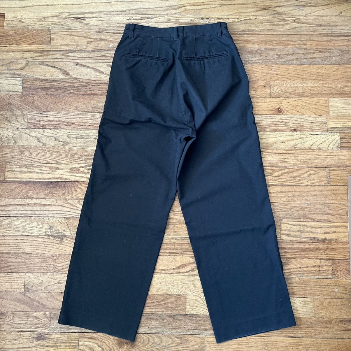 パンツ VUJADE OTIS SILICONE IMPREGNATED TROUSER OTIS SILICONE-IMPREGNATED TROUSERS IN MATTE BLACK – VUJA DÉ