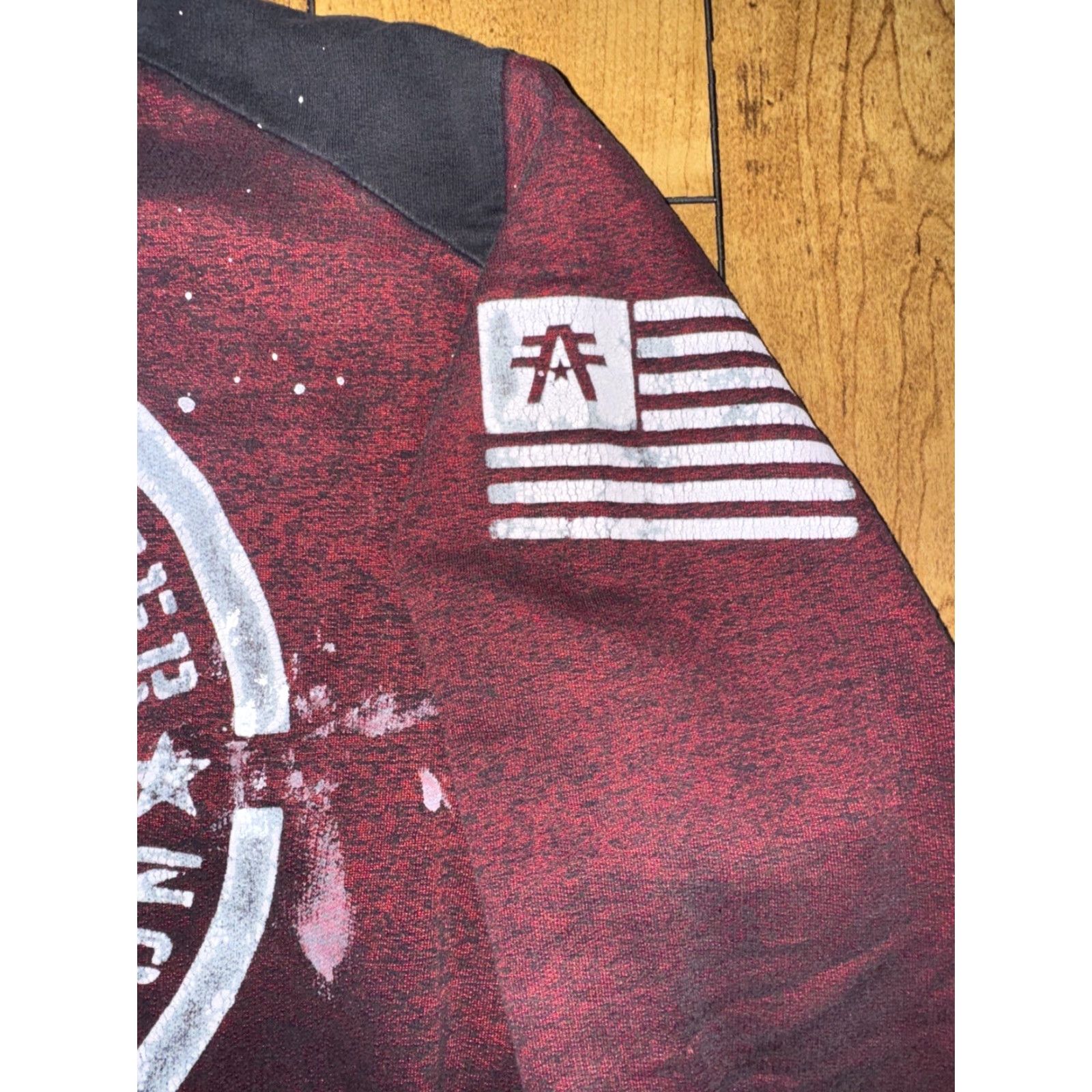 Vintage VINTAGE American Fighter Training Division Hoodie Red S 20x26 Gym Pullover Sweater Mens Size US S / EU 44-46 / 1 - 4 Thumbnail