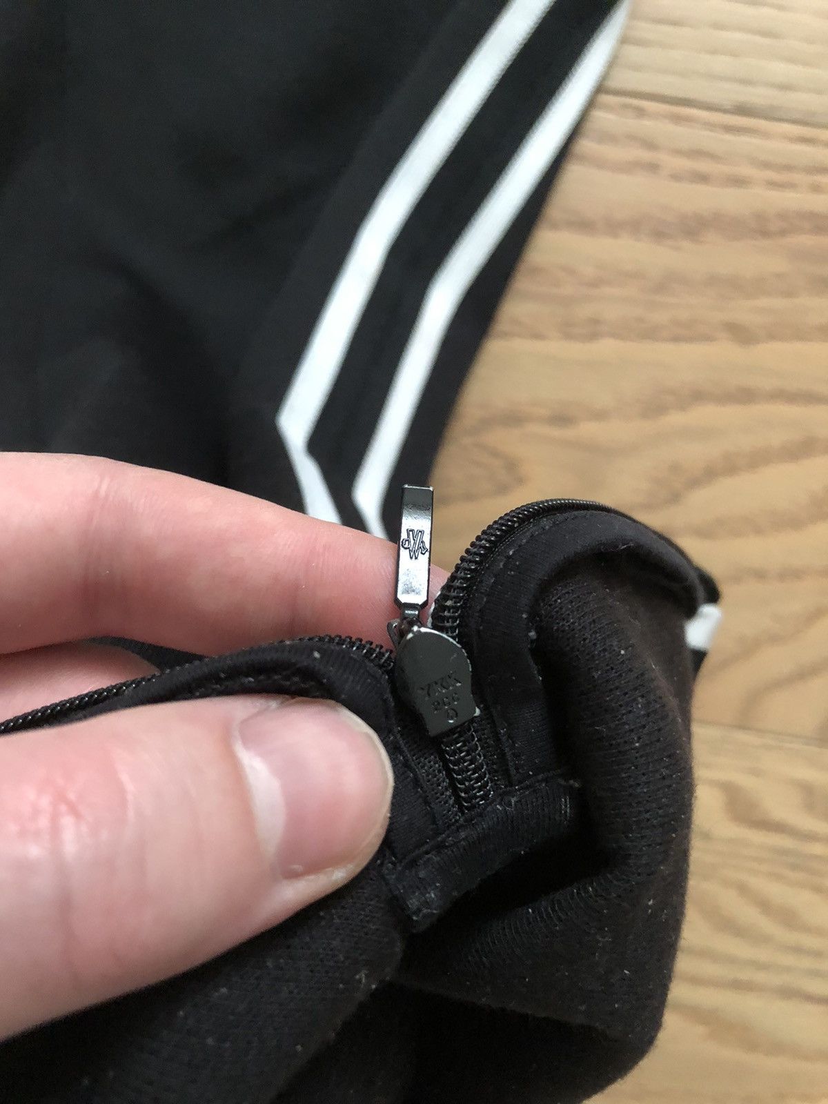 Moncler Moncler Track Pants Size US 30 / EU 46 - 3 Thumbnail