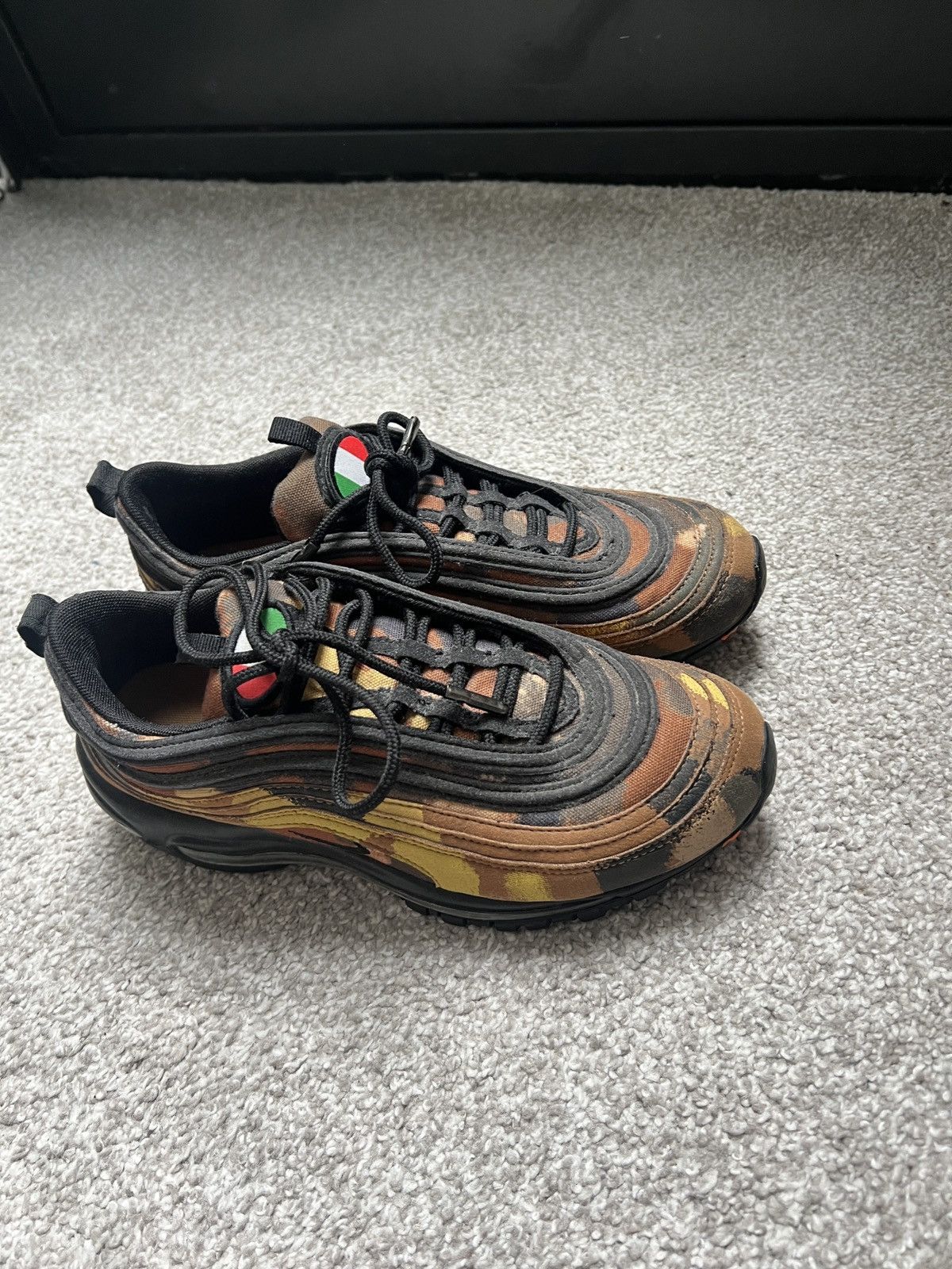 Nike Air max 97 Premium country camo Italy Size US 6 / EU 39 - 9 Thumbnail