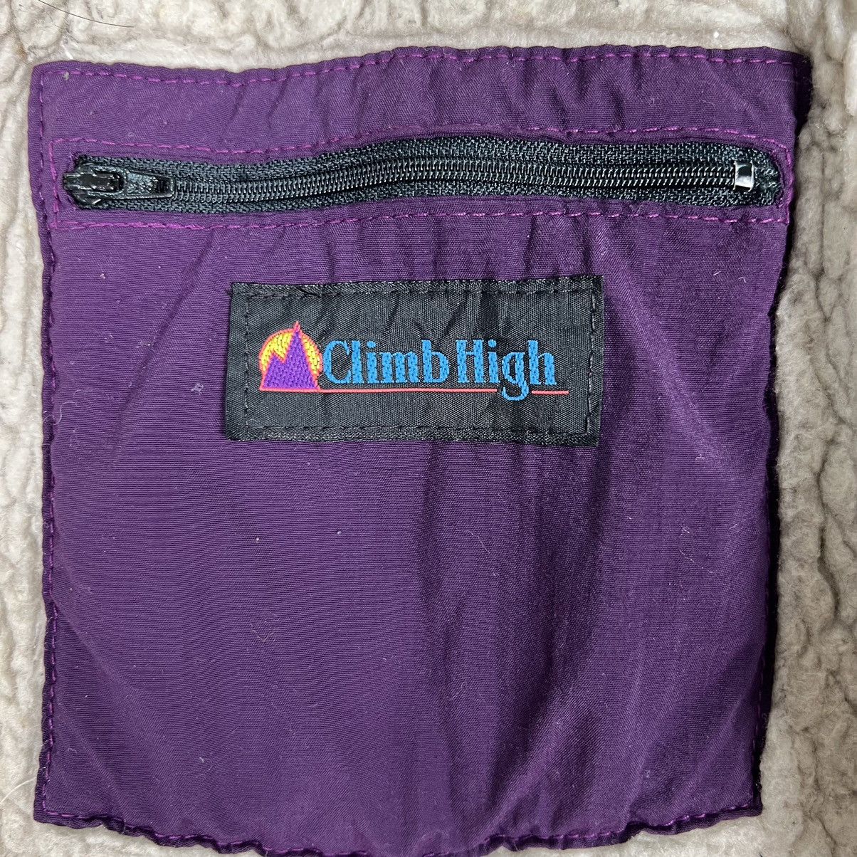 Vintage 🔥 VINTAGE CLIMB HIGH ALPHA DEEP PILE MADE IN USA Size US M / EU 48-50 / 2 - 15 Thumbnail