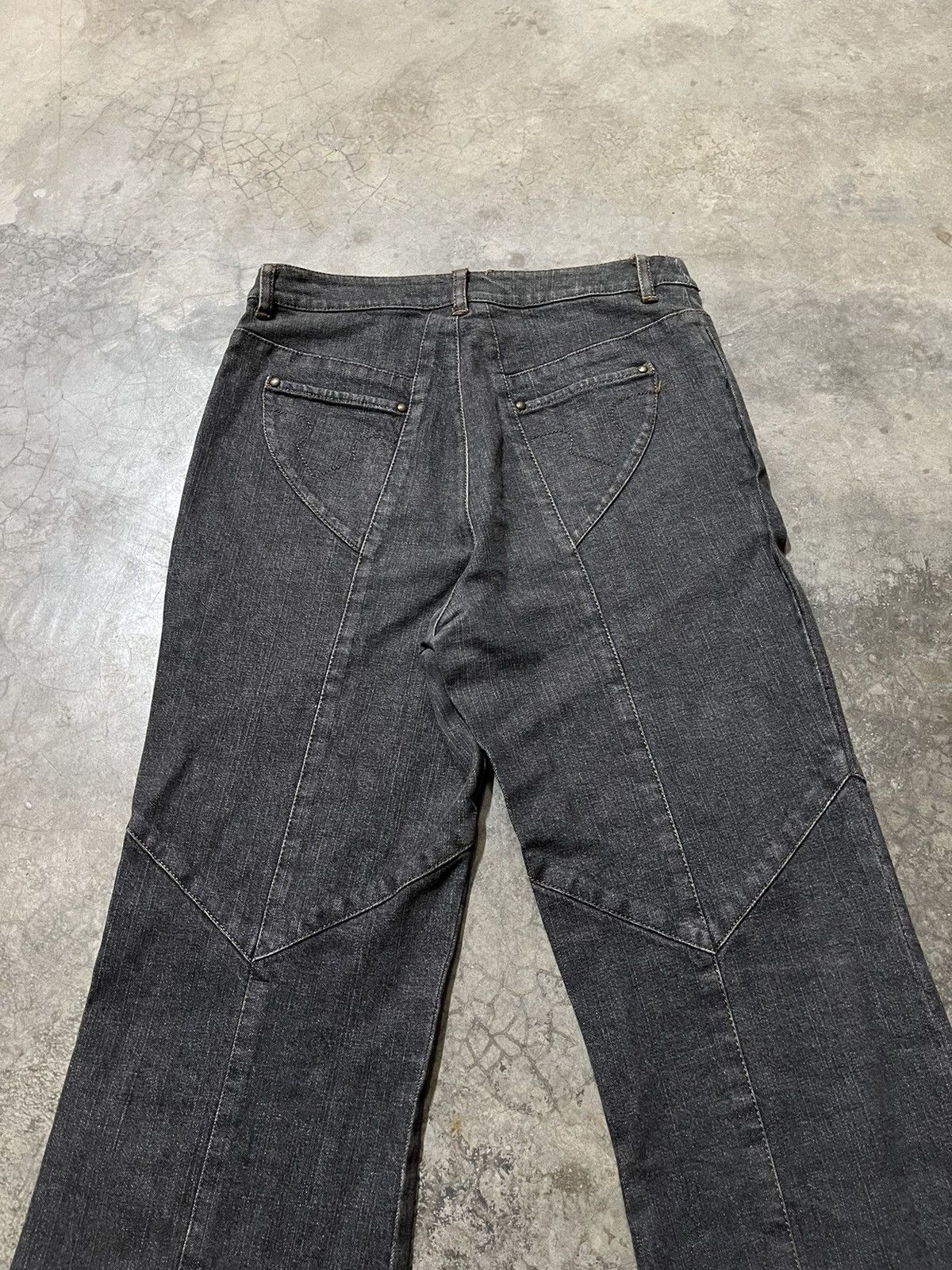 If Six Was Nine Rare black faded Flare Jeans Chris montez distressed leg Size US 27 - 11 Thumbnail