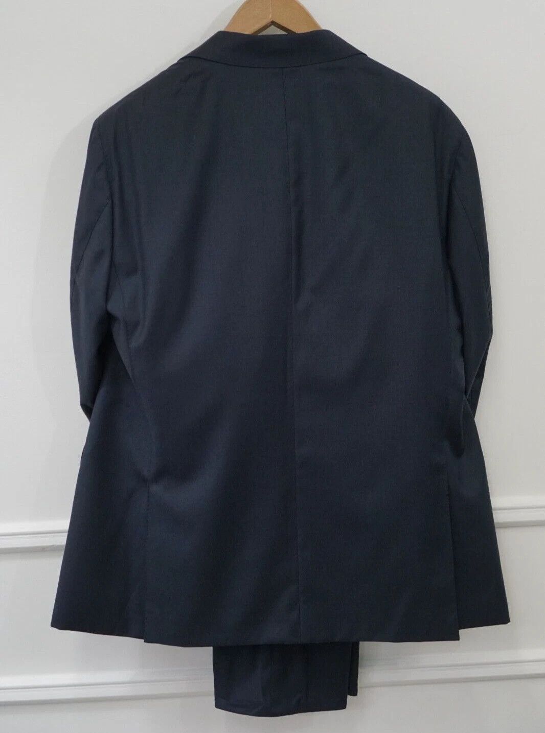 Suitsupply Men Suitsupply 3 Piece Suit Lazio Navy Vitale Barberis US46S Size 46S - 2 Thumbnail