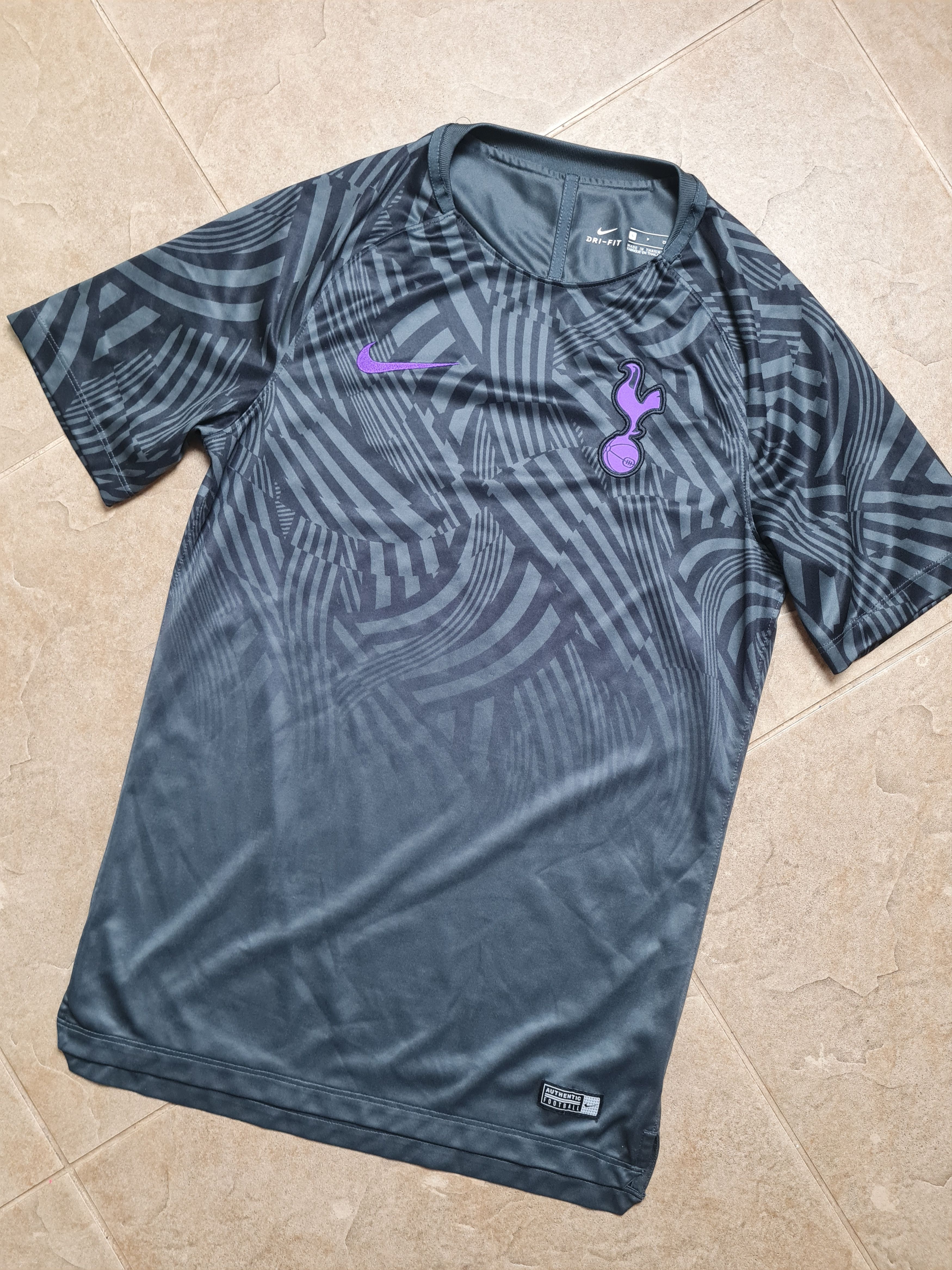 Nike Nike Tottenham Hotspur 2018-19 Pre-Match Anthracite Purple Size US S / EU 44-46 / 1 - 3 Thumbnail