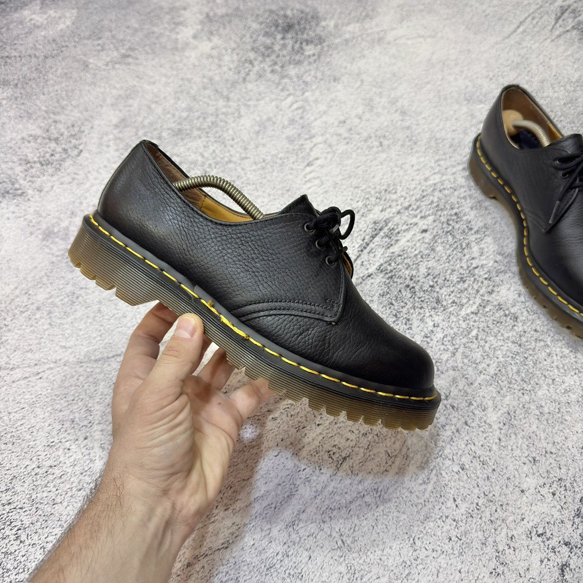 Dr. Martens Dr. Martens England Black Leather Derbies US9 UK8 EU42 27cm Size US 9 / EU 42 - 4 Thumbnail