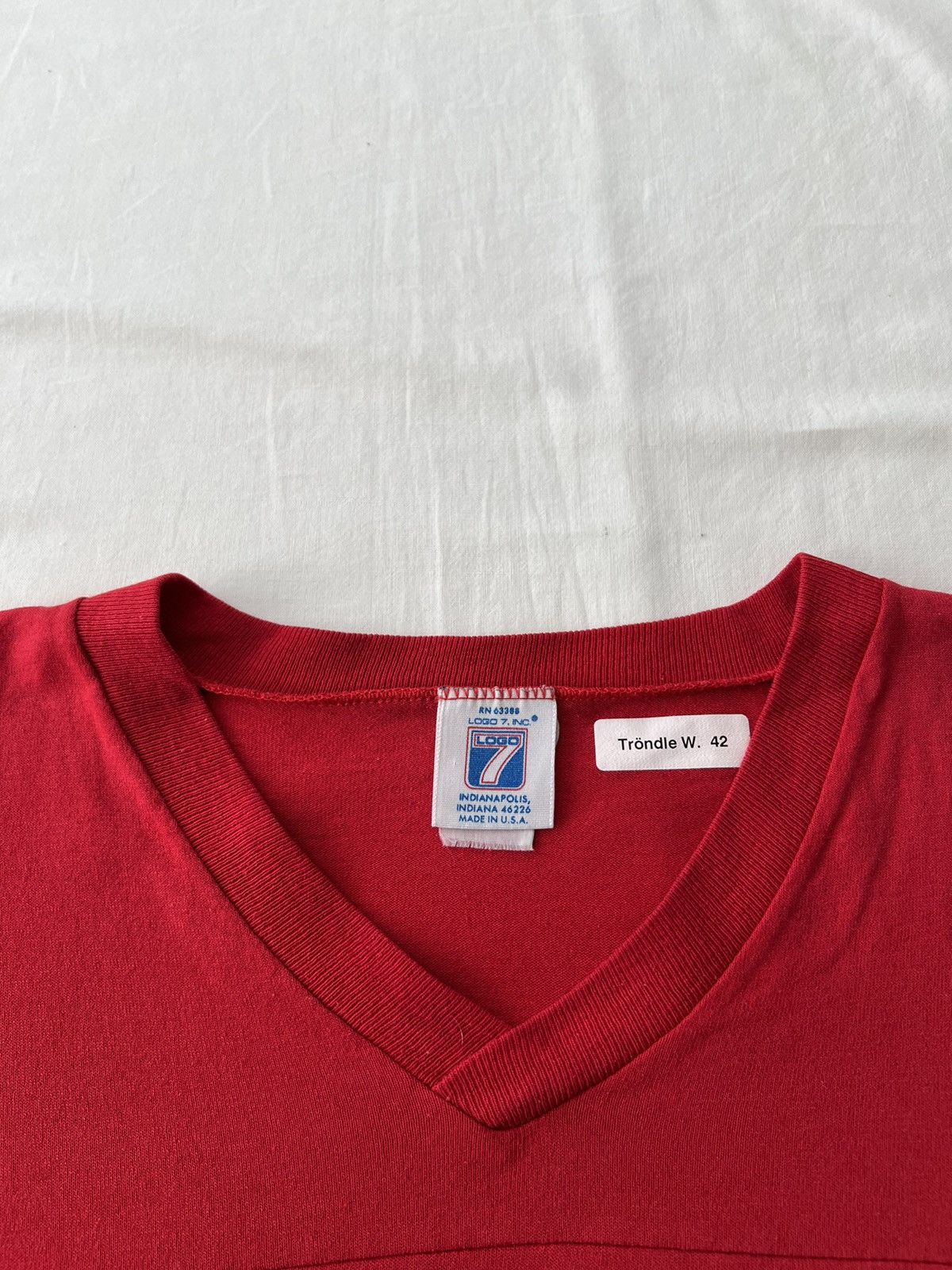NFL Vintage 90s Kansas City Chiefs NFL Logo 7 T-shirt Size US XL / EU 56 / 4 - 11 Thumbnail