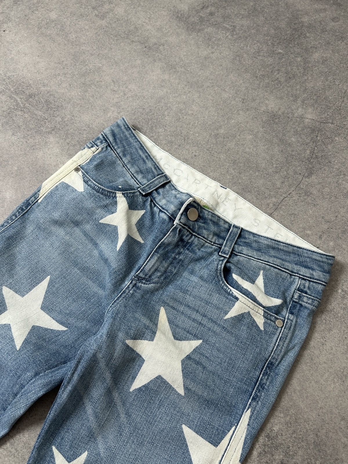 Stella McCartney Stella McCartney Stars jeans women’s 28 size Size 28" / US 6 / IT 42 - 2 Thumbnail