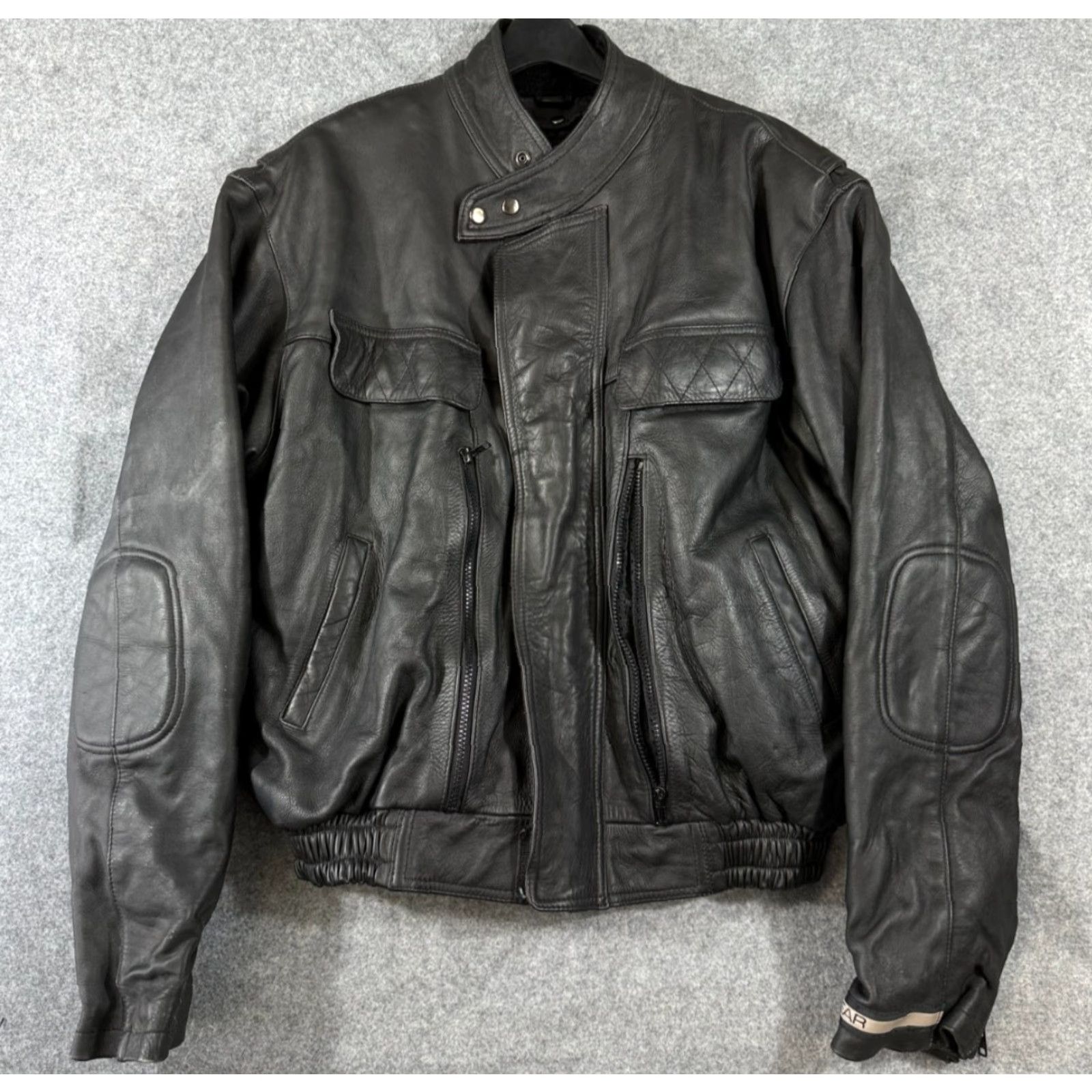 Vintage RoadGear Motorcycle Jacket Mens 52 Black Leather Thinsulate Lined Biker Riding Size US L / EU 52-54 / 3 - 2 Thumbnail