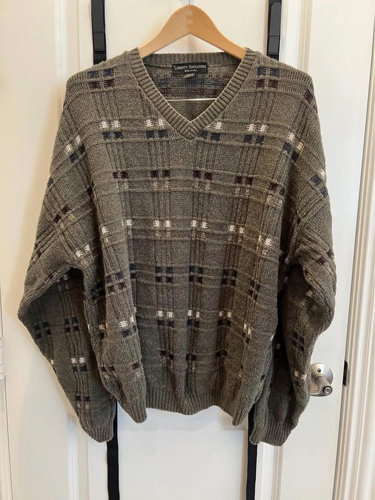 Designer Vintage Liberty Sweaters USA Knit Green Plaid Pullover (L) Size US L / EU 52-54 / 3 - 1 Thumbnail