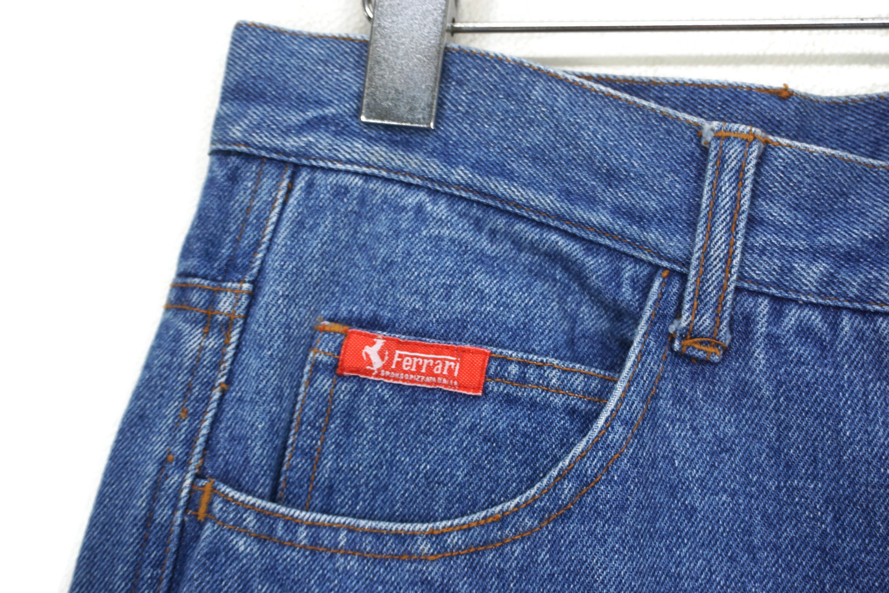 Ferrari Magneti Marelli Jeans Size W34xL24 Cropped Denim Jorts Size US 34 / EU 50 - 4 Thumbnail