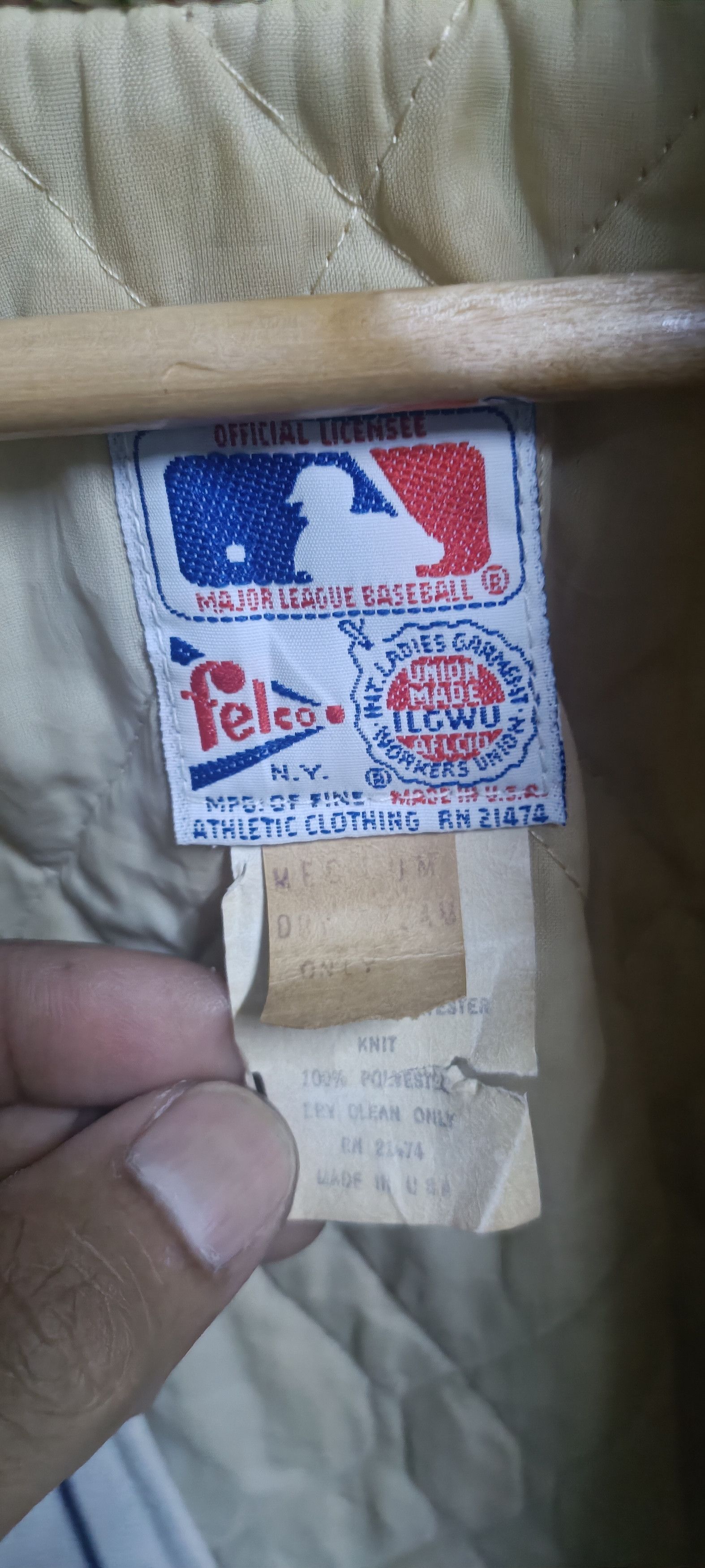 Vintage Vintage Felco Varsity MLB New York Yankees Pinstripe Size US M / EU 48-50 / 2 - 5 Thumbnail