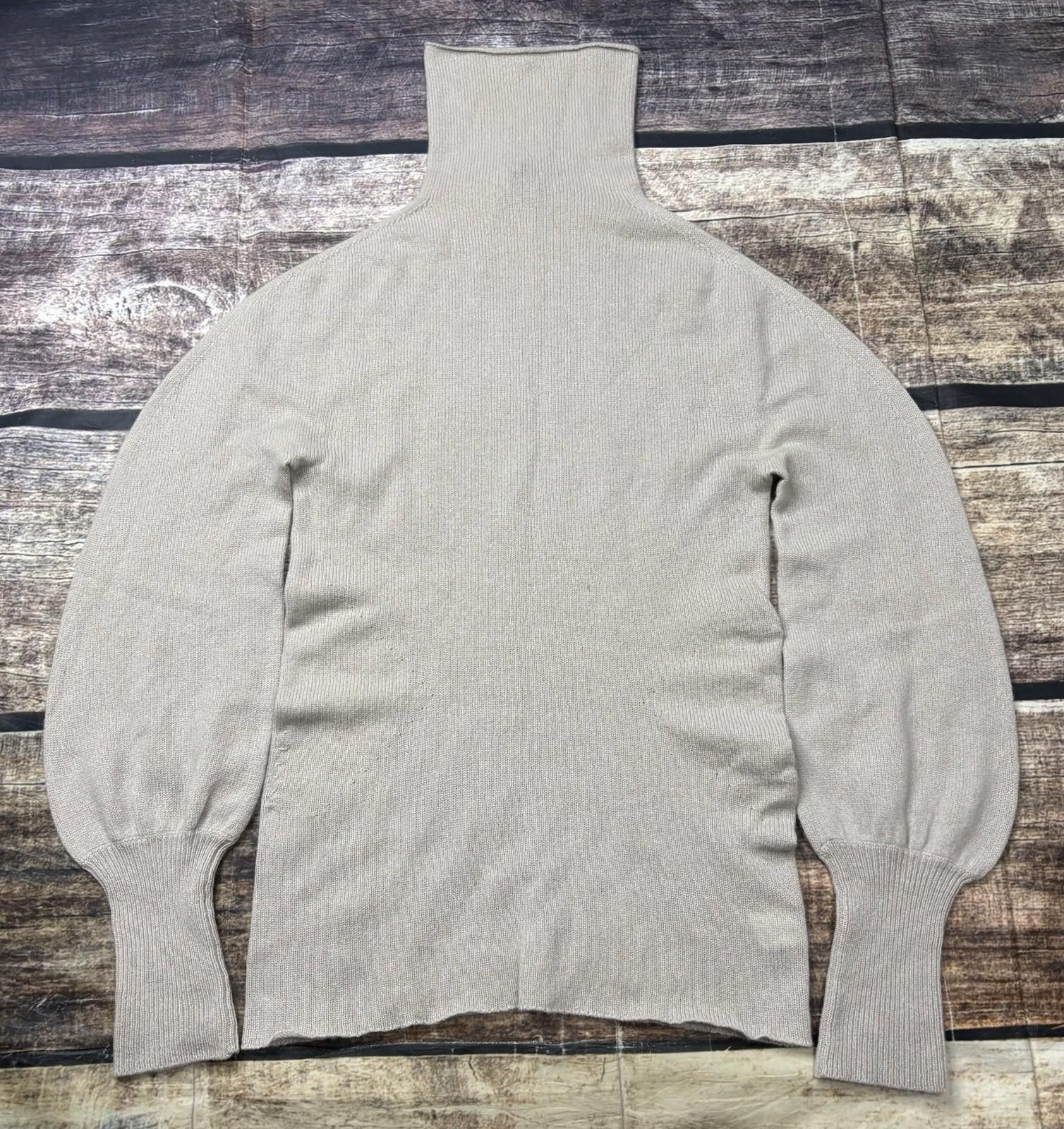Gucci Gucci Cashmere Sweater Womens Small Ruched Italy Dolman Size S / US 4 / IT 40 - 1 Thumbnail