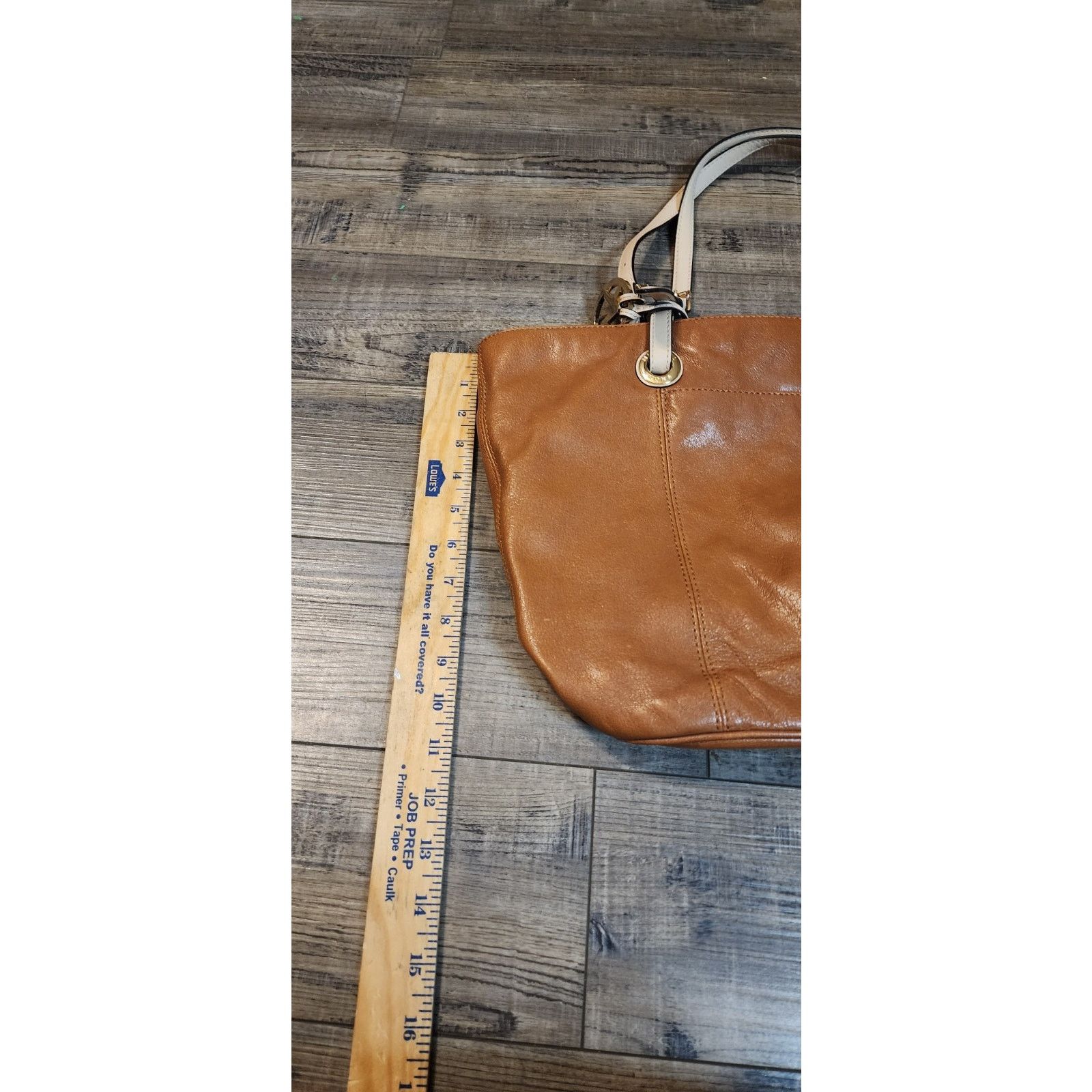 Michael Kors Michael Kors Brown Leather Purse 1 Spot Inside Strap Worn Y Size ONE SIZE - 7 Thumbnail