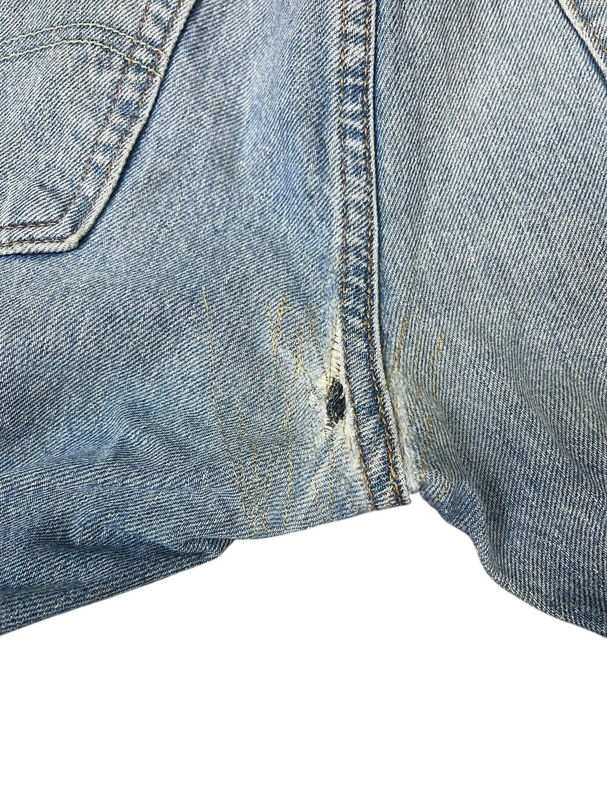 Levi's Vintage Levi’s 502 Distressed Jeans Size US 33 - 4 Thumbnail