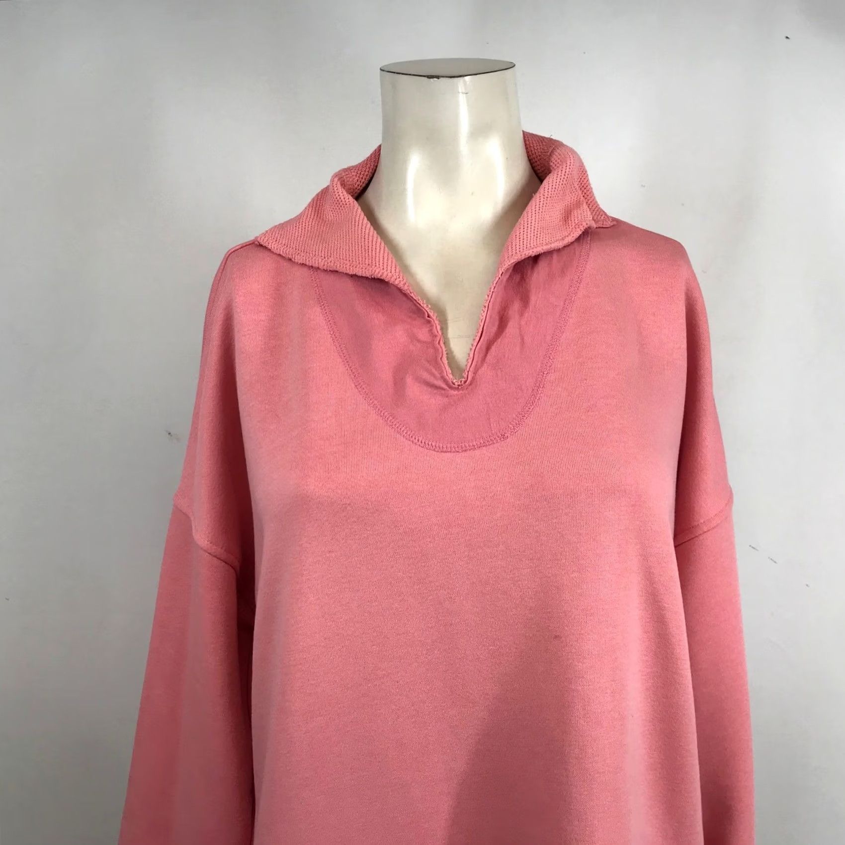 Habitat Habitat Clothes To Live In Coral Pink Notched V-Neck Pullover Top S Women Knit Tunic Long Sleeve Size S / US 4 / IT 40 - 2 Thumbnail