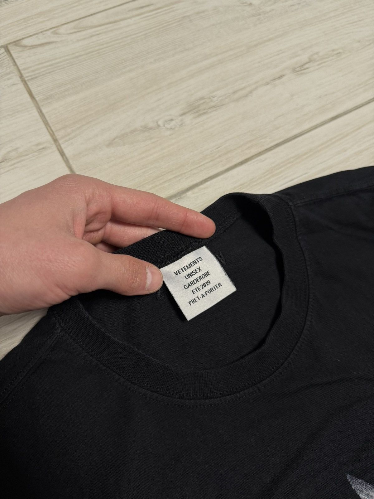 Vetements Vetements horoscope demna gvasalia t-shirt Size US M / EU 48-50 / 2 - 2 Thumbnail